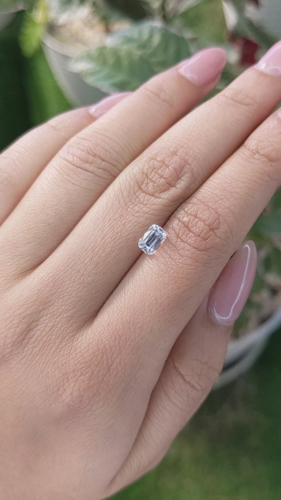 1.24 Ct. White Sapphire from Ceylon (Sri Lanka) Size Video