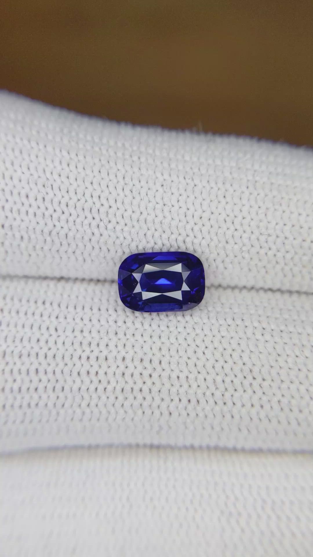 2.09 Ct. Blue Sapphire from Ceylon (Sri Lanka) Size Video