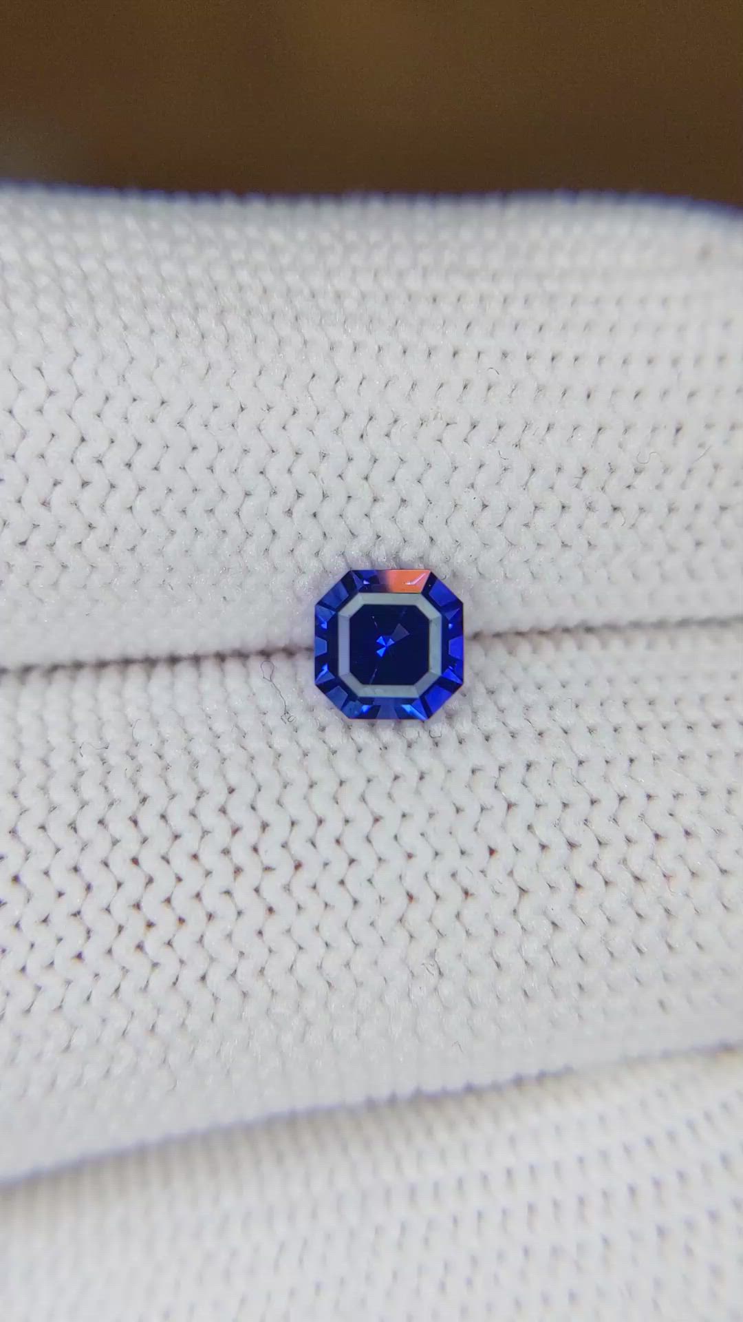 0.76 Ct. Blue Sapphire from Ceylon (Sri Lanka) Size Video