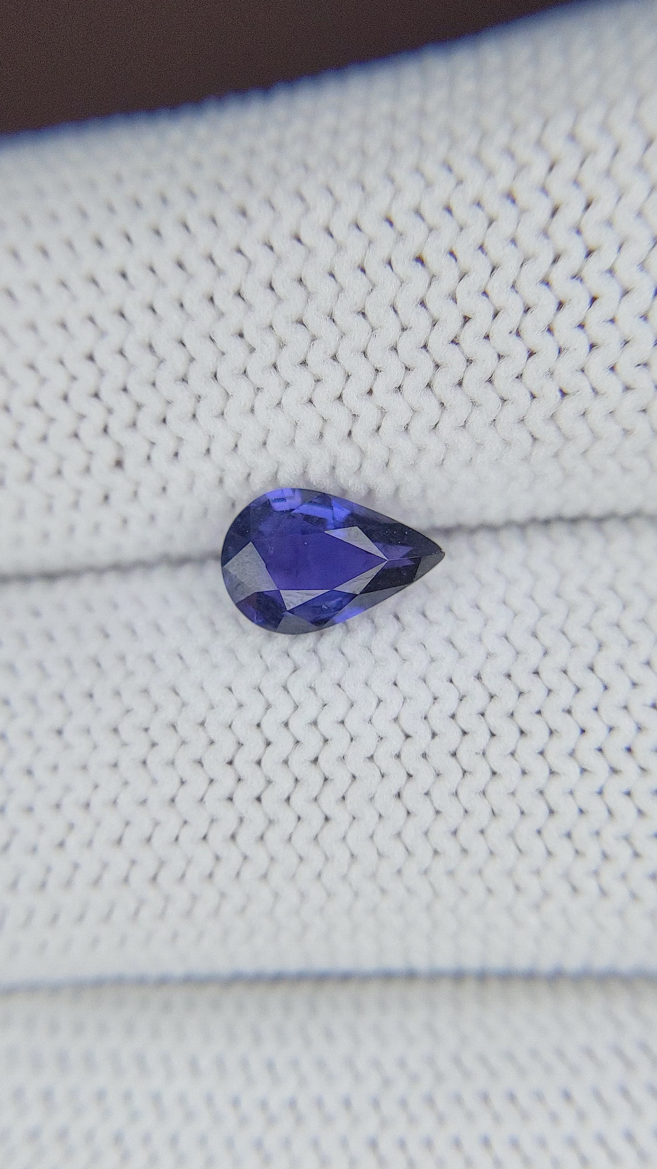 1.01 Ct. Color Change Sapphire from Ceylon (Sri Lanka) Size Video