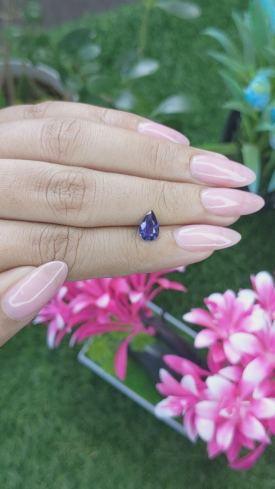 1.01 Ct. Color Change Sapphire from Ceylon (Sri Lanka) Size Video