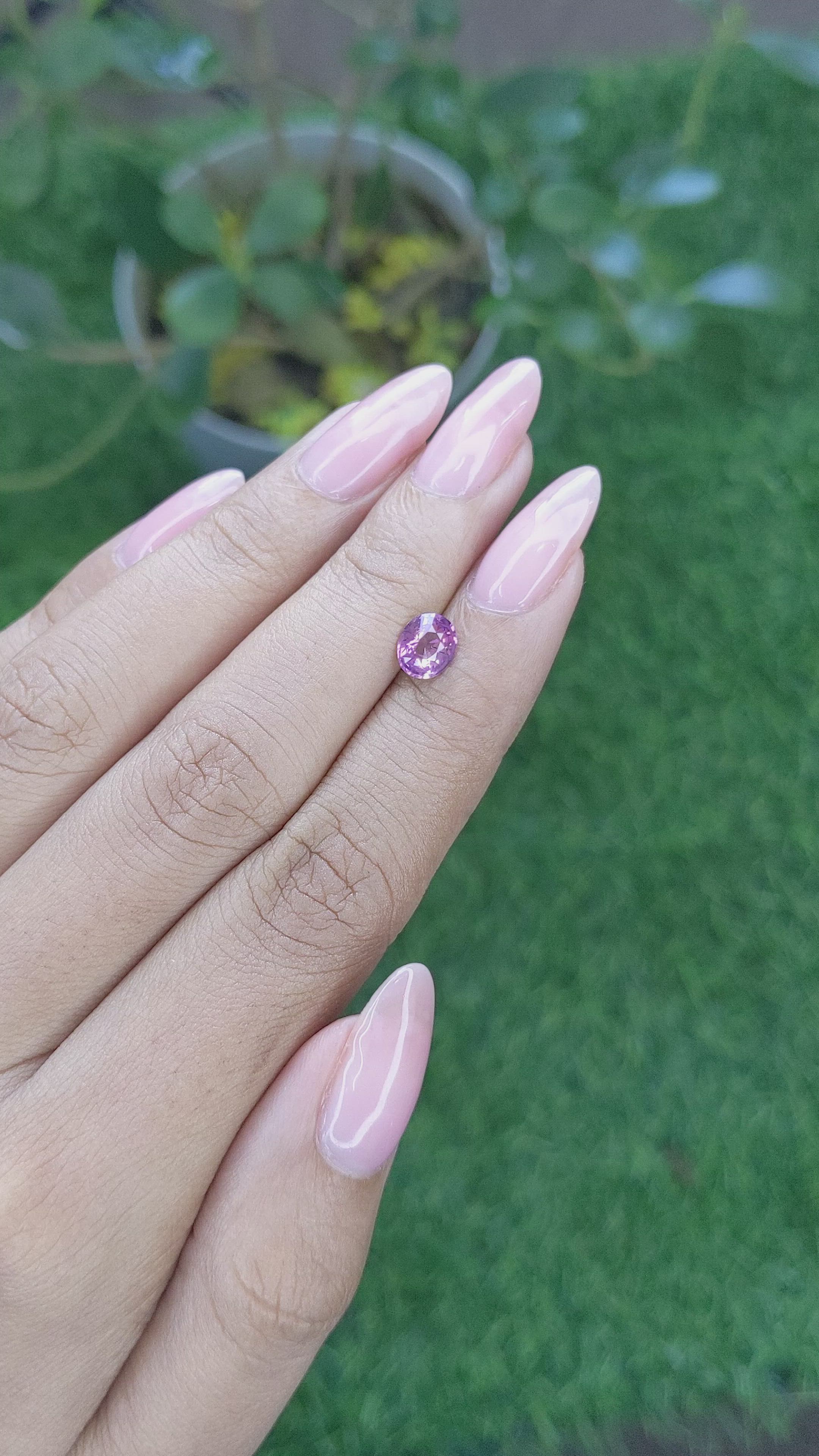 1.05 Ct. Purplish Pink Sapphire from Ceylon (Sri Lanka) Size Video