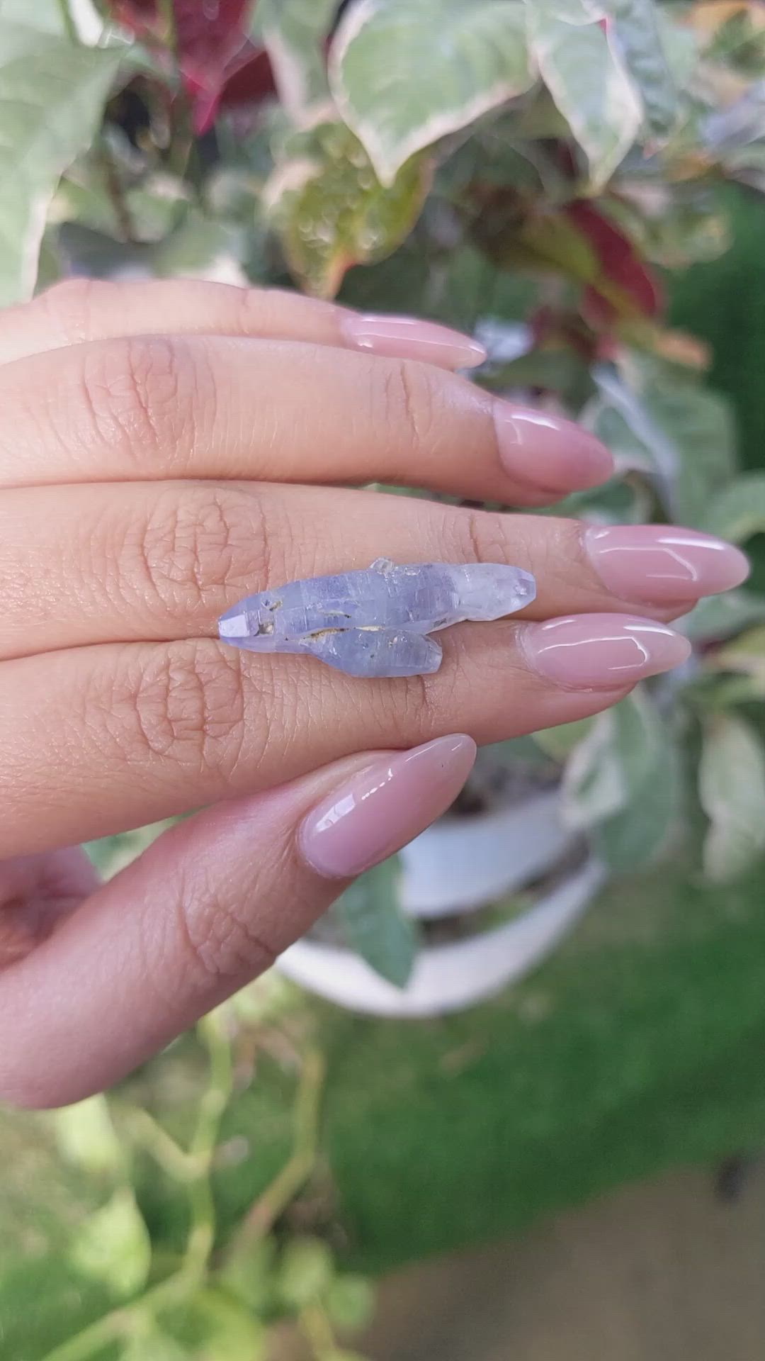 17.75 Ct. Blue Rough Sapphire Crystal from Ceylon (Sri Lanka) Size Video