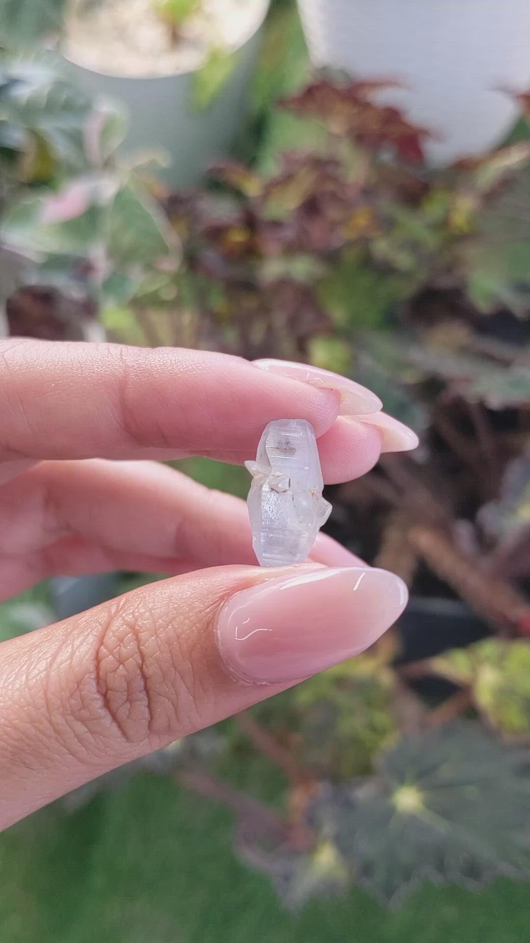 11.02 Ct. Grey Sapphire Crystal from Ceylon (Sri Lanka) Size Video