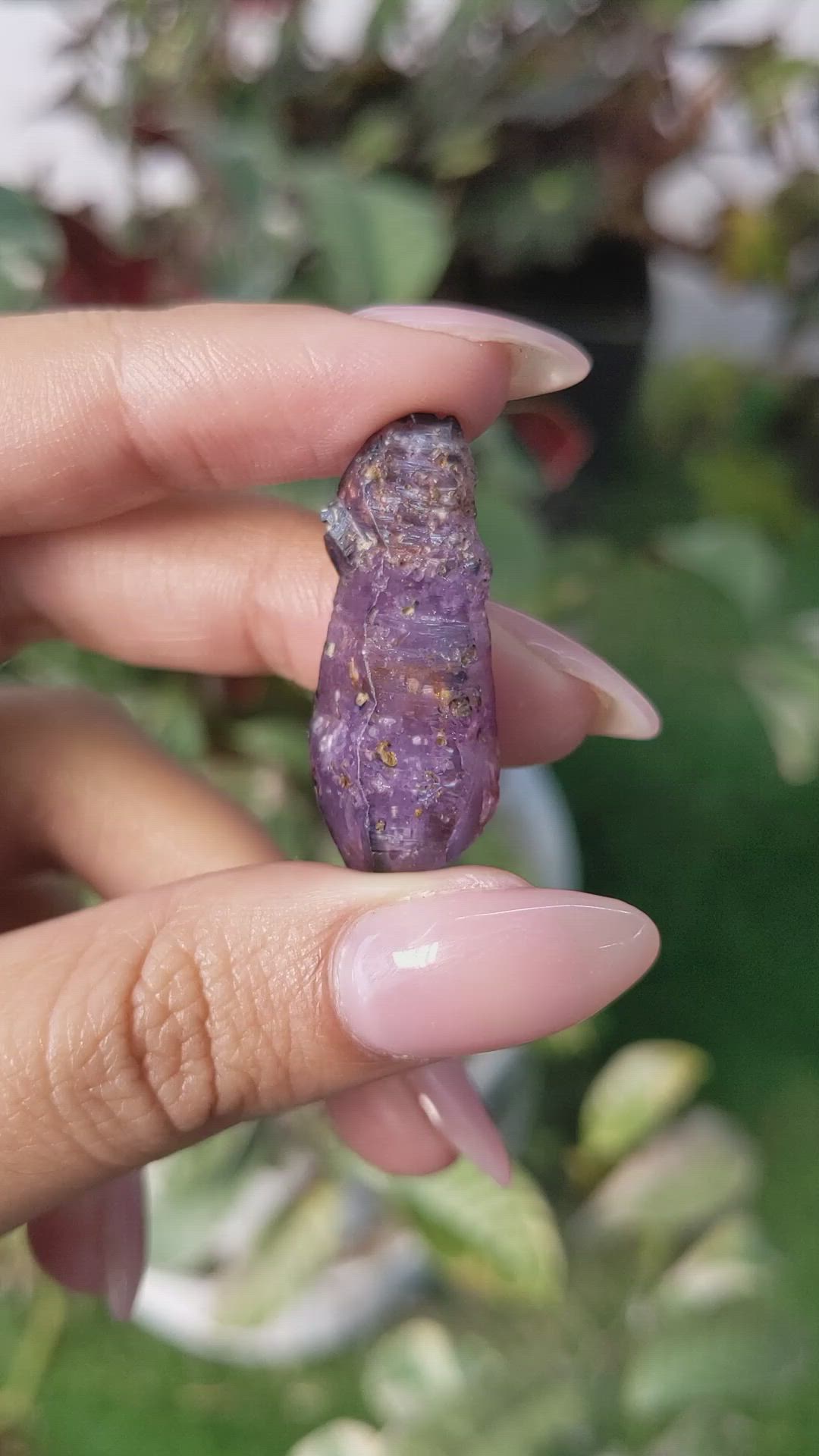 41.56 Ct. Purple Sapphire Crystal from Ceylon (Sri Lanka) Size Video