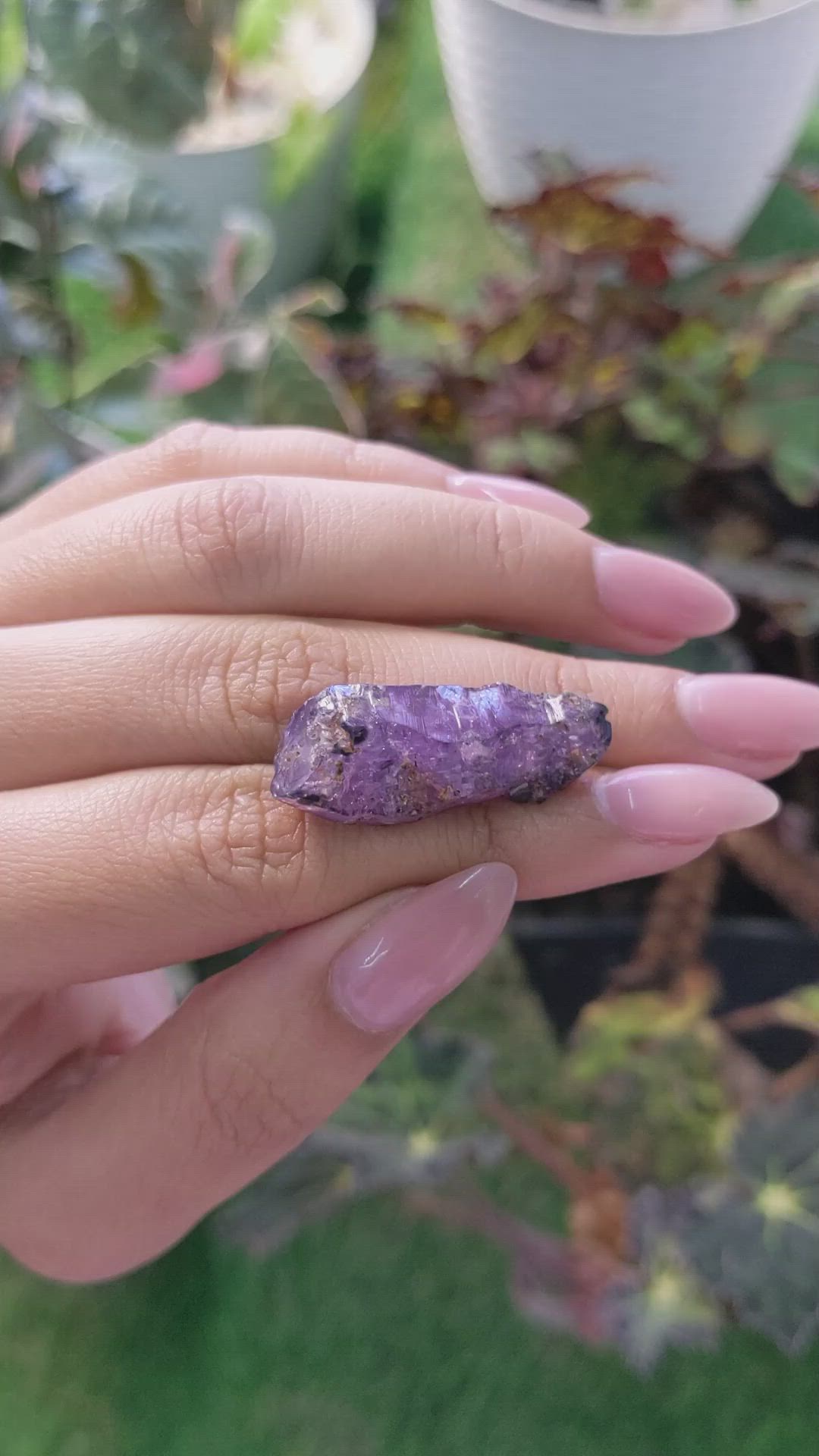 41.56 Ct. Purple Sapphire Crystal from Ceylon (Sri Lanka) Size Video