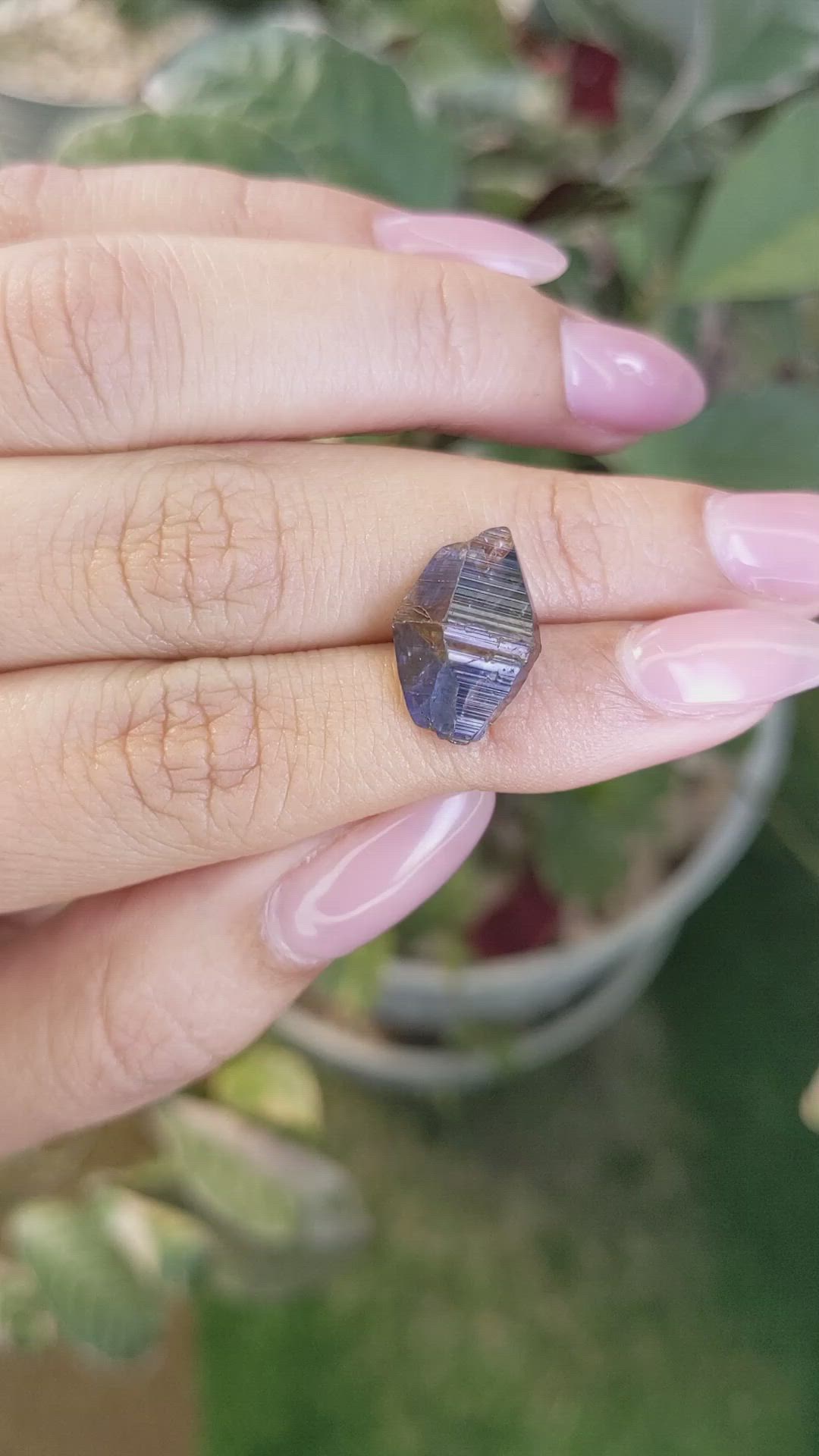 10.42 Ct. Blue Rough Sapphire Crystal from Ceylon (Sri Lanka) Size Video