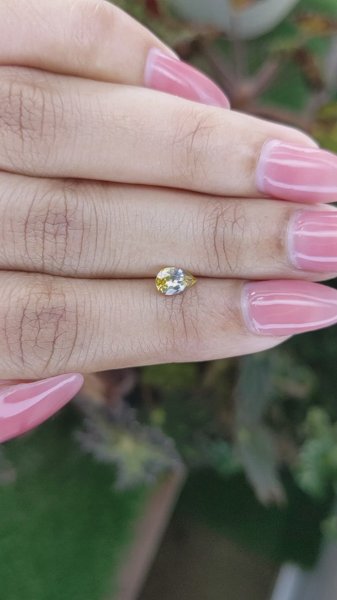 0.58 Ct. Bi Color Sapphire from Ceylon (Sri Lanka) Size Video