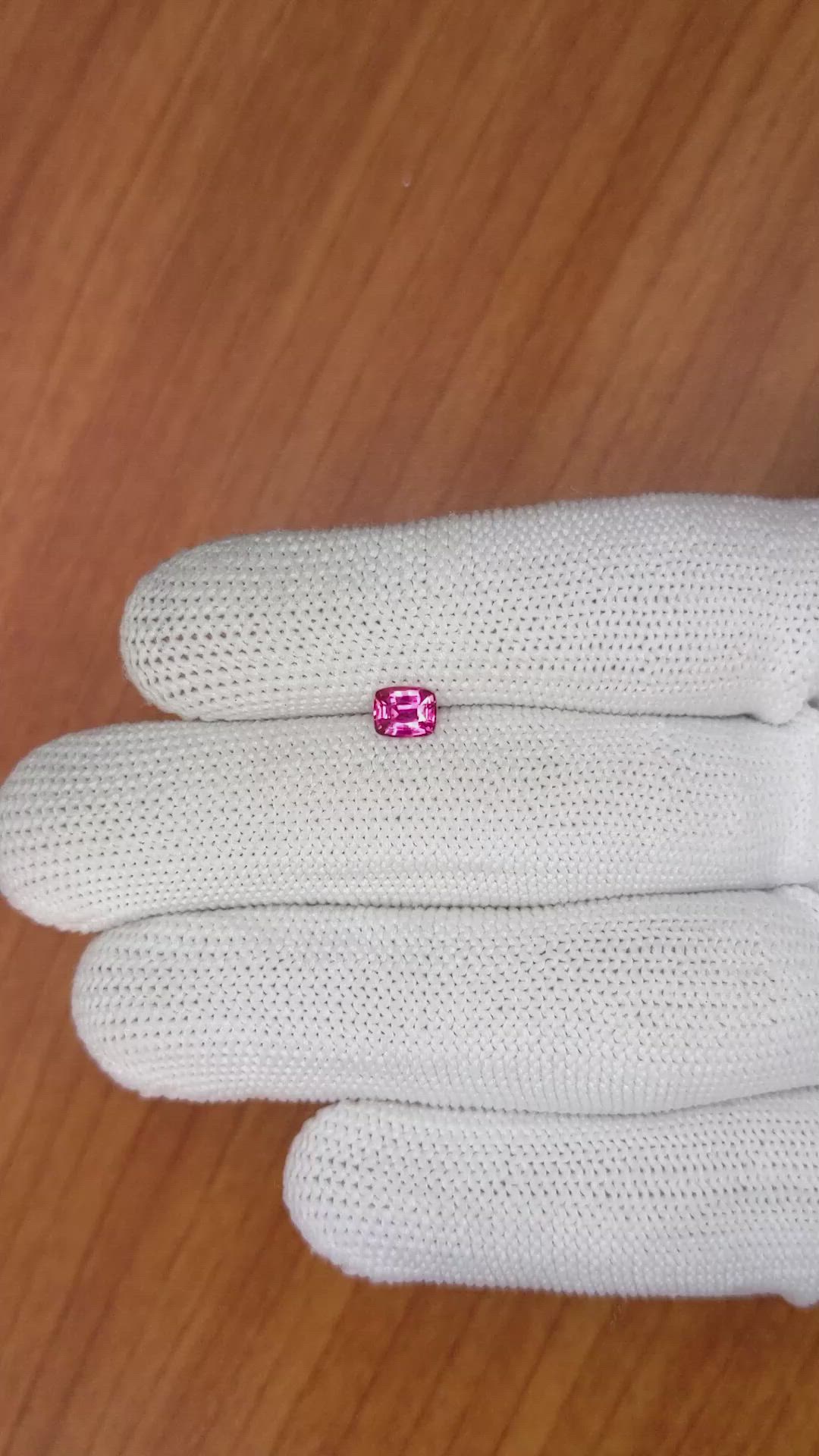 0.59 Ct. Reddish Pink Sapphire from Ceylon (Sri Lanka) Size Video