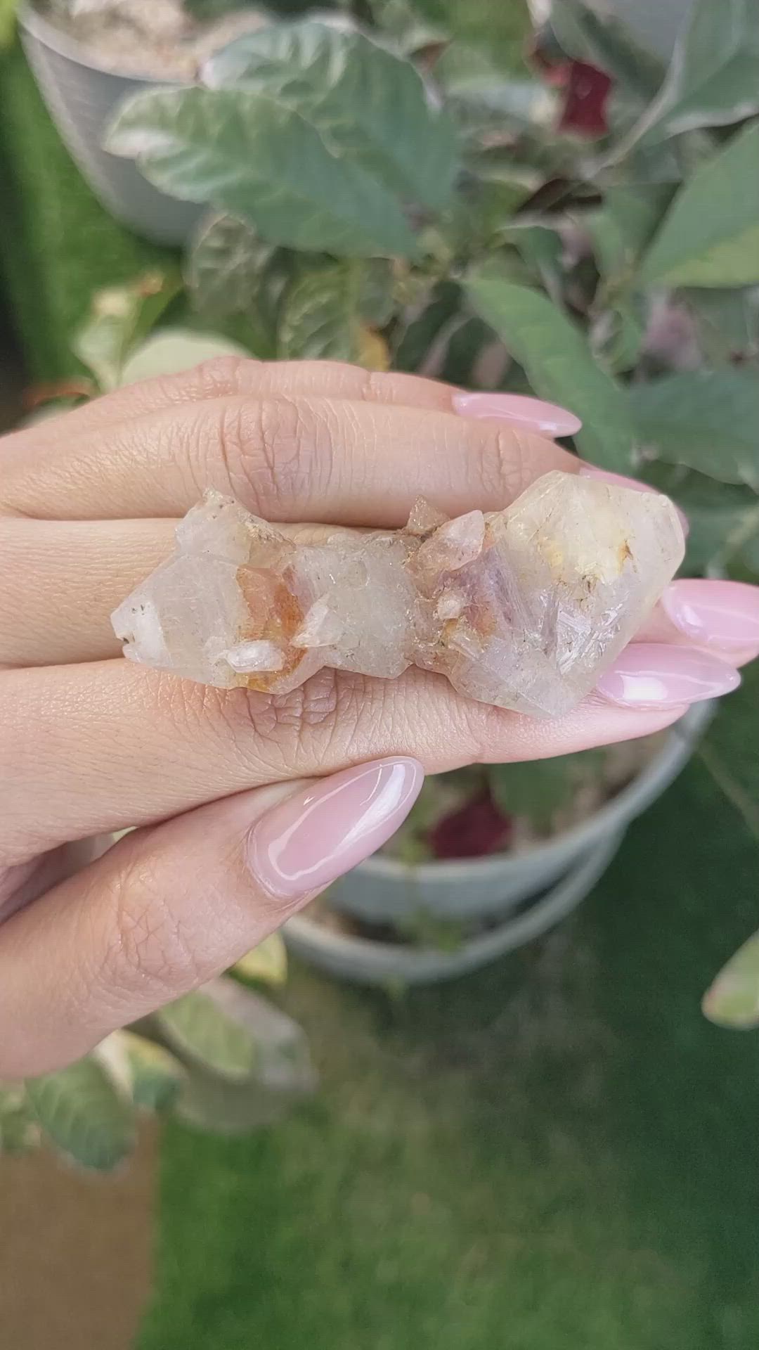 153.27 Ct. Bi Color Rough Sapphire Crystal from Ceylon (Sri Lanka) Size Video