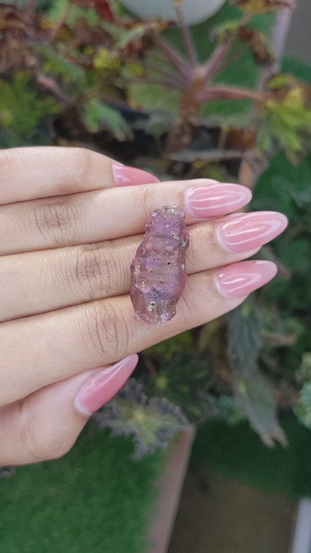 50.07 Ct. Purplish Pink Rough Sapphire Crystal from Ceylon (Sri Lanka) Size Video