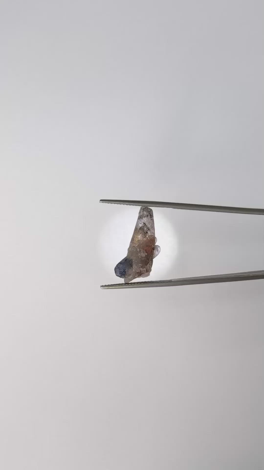 14.10 Ct. Bi Color Rough Sapphire Crystal from Ceylon (Sri Lanka) Size Video