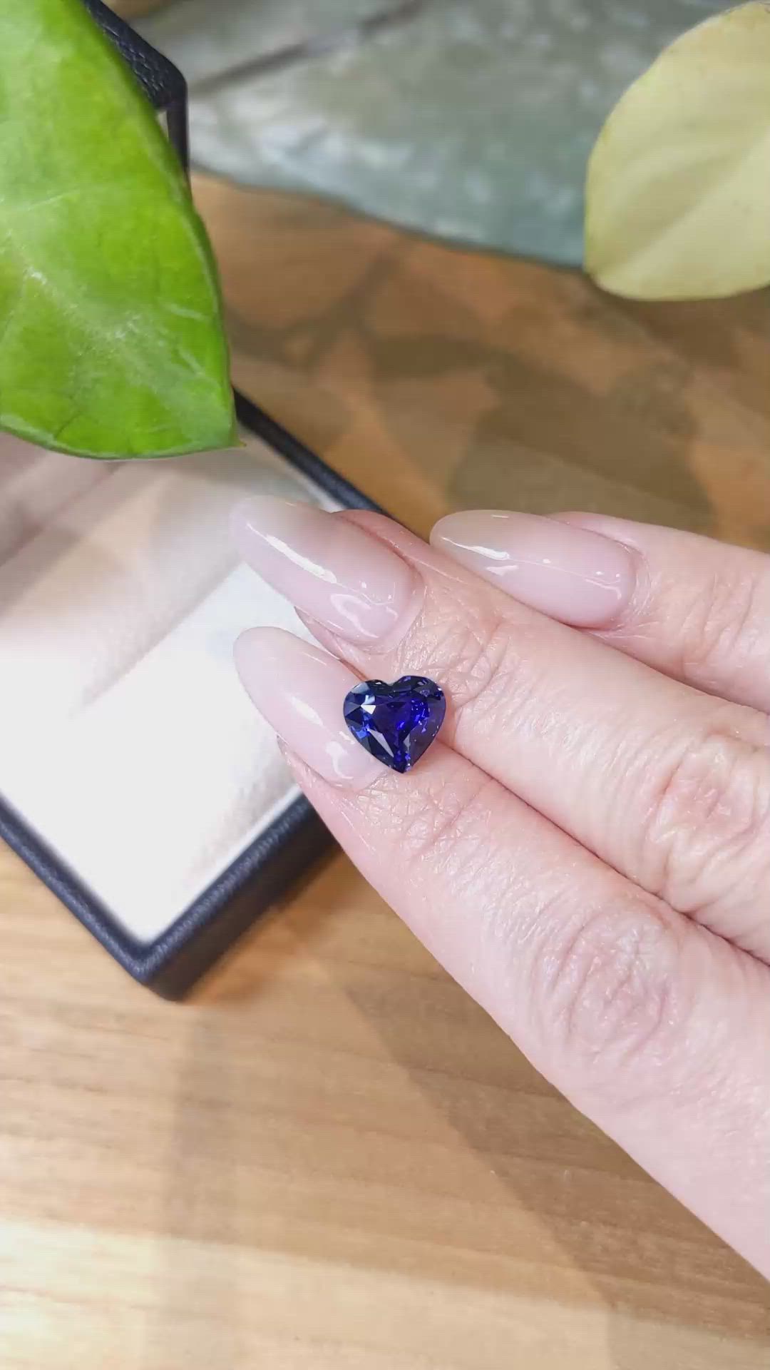 3.64 Ct. Blue Sapphire from Ceylon (Sri Lanka) Size Video