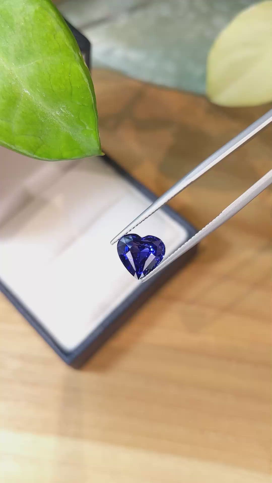 3.64 Ct. Blue Sapphire from Ceylon (Sri Lanka) Size Video