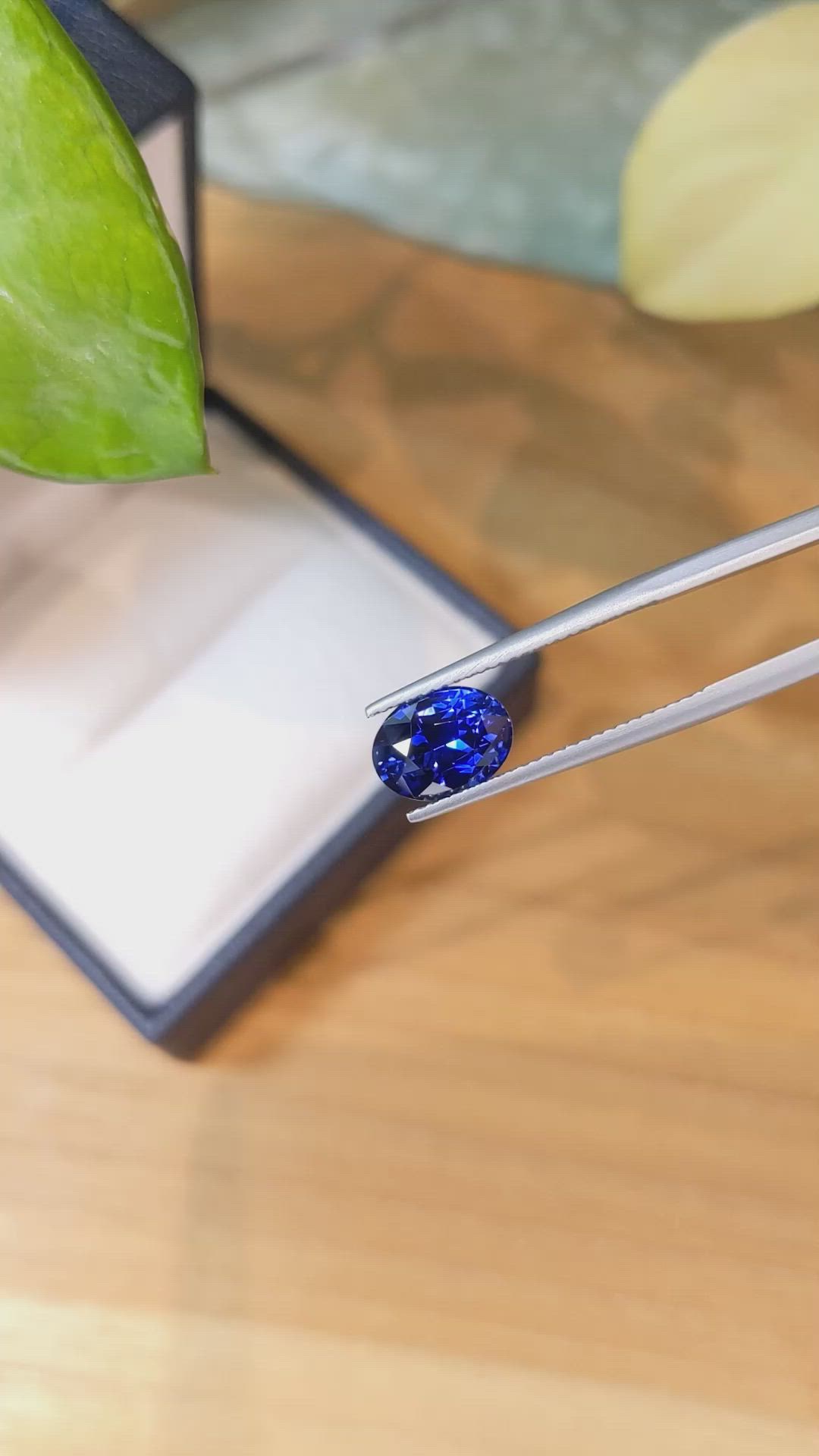 3.00 Ct. Blue Sapphire from Ceylon (Sri Lanka) Size Video