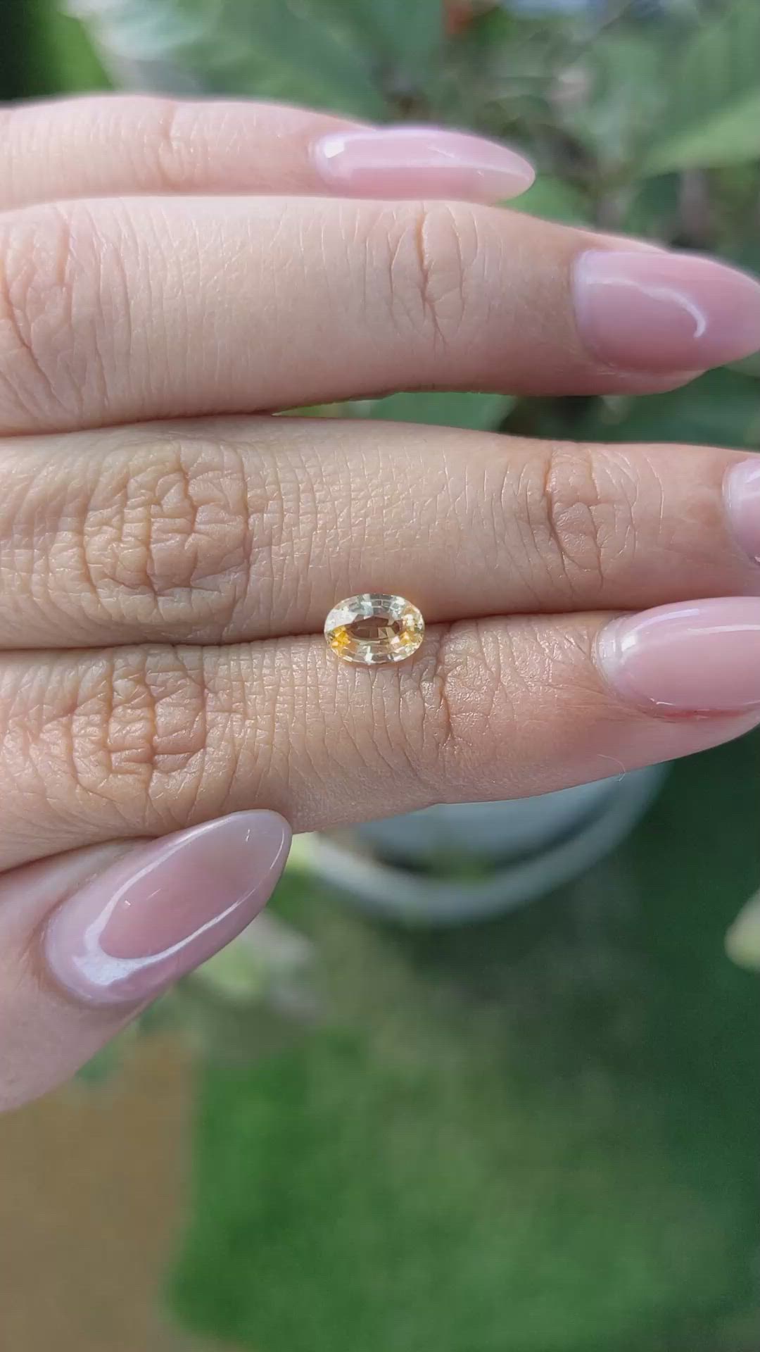 0.87 Ct. Peach Sapphire from Ceylon (Sri Lanka) Size Video