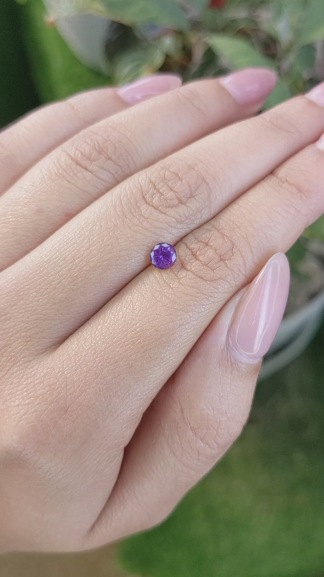 0.59 Ct. Pinkish Purple Sapphire from Ceylon (Sri Lanka) Size Video