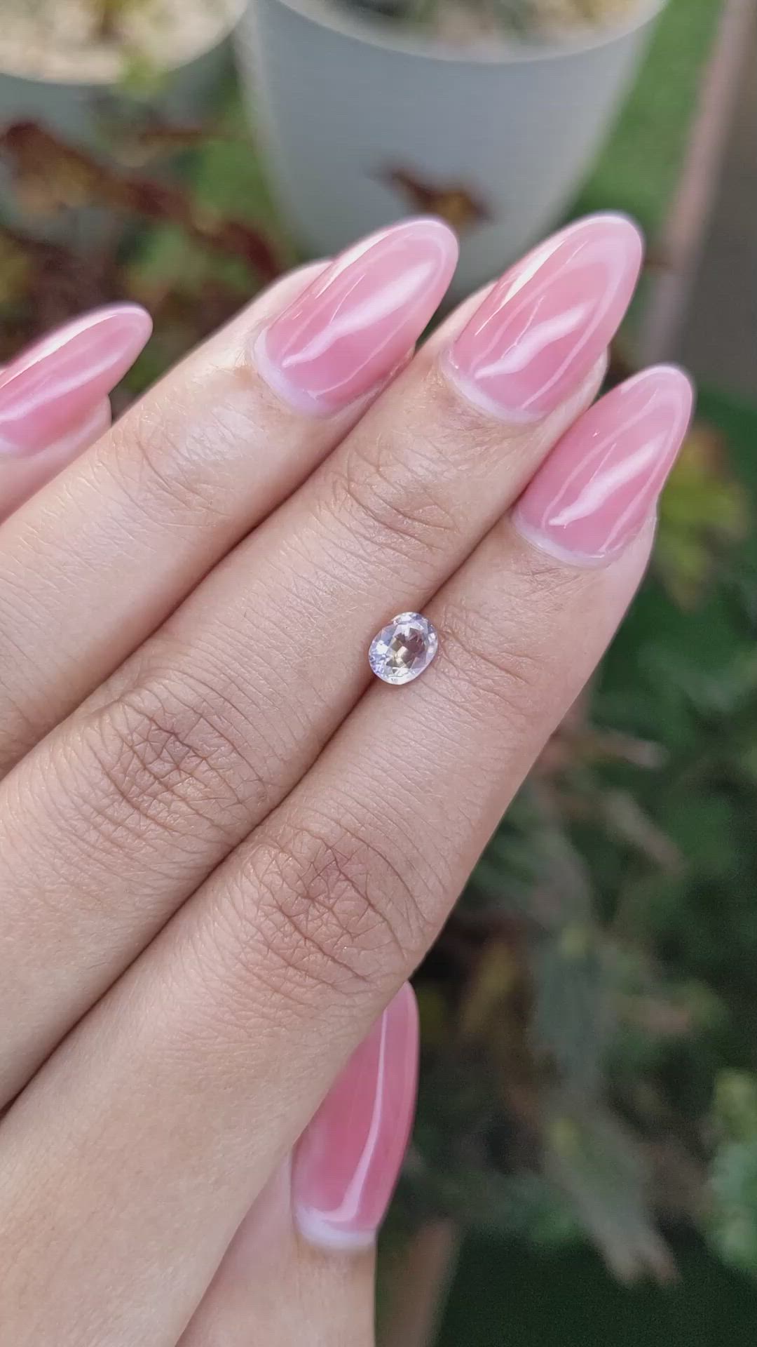 0.73 Ct. Bi Color / Parti Sapphire from Ceylon (Sri Lanka) Size Video