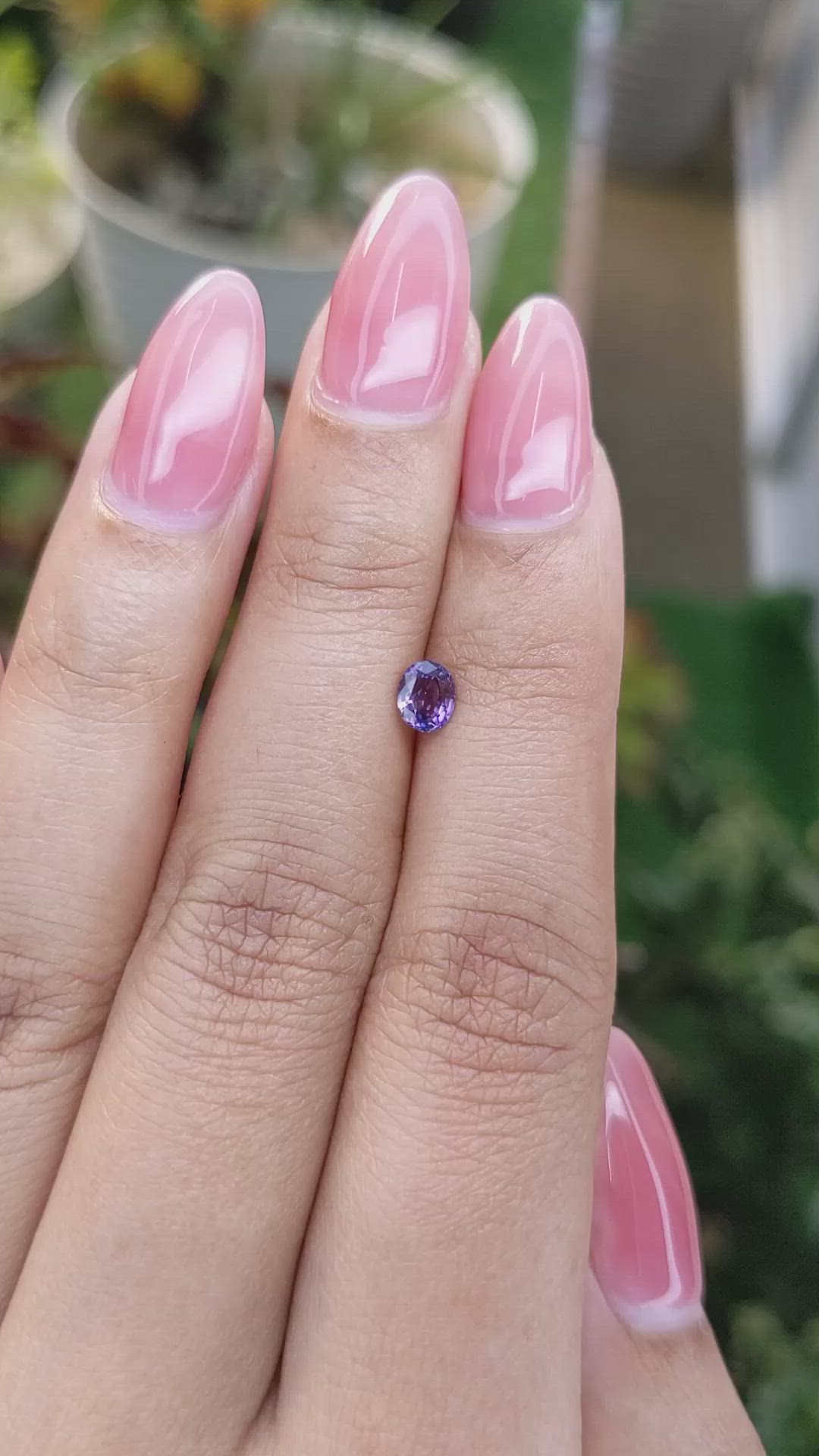 0.50 Ct. Pinkish Purple Sapphire from Ceylon (Sri Lanka) Size Video