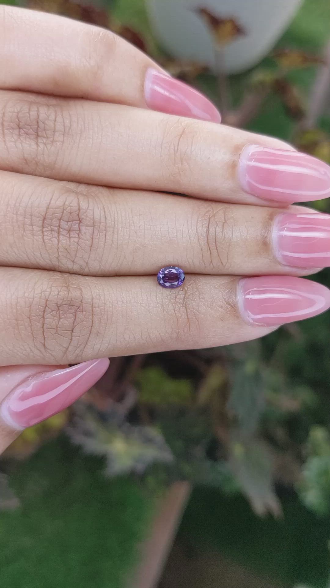 0.50 Ct. Pinkish Purple Sapphire from Ceylon (Sri Lanka) Size Video