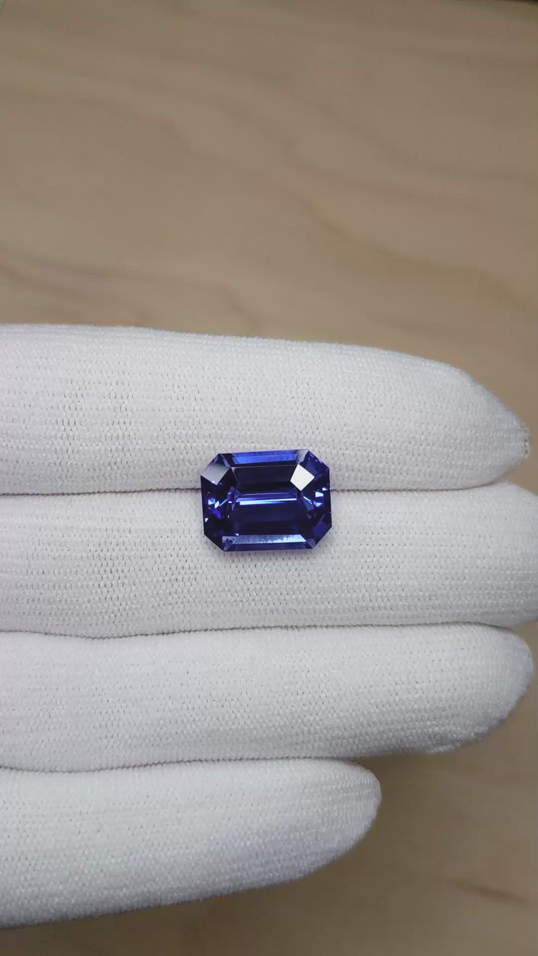12.18 Ct. Blue Sapphire from Ceylon (Sri Lanka) Size Video