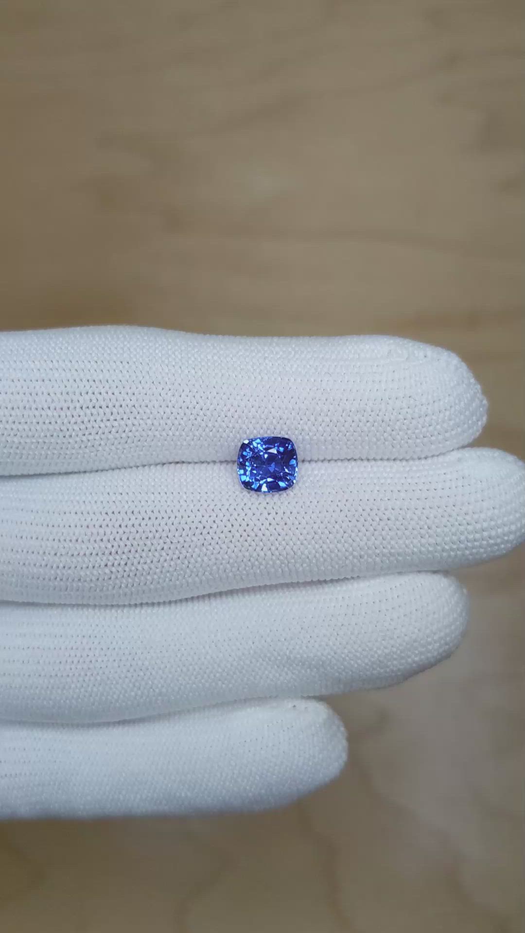 2.56 Ct. Blue Sapphire from Ceylon (Sri Lanka) Size Video
