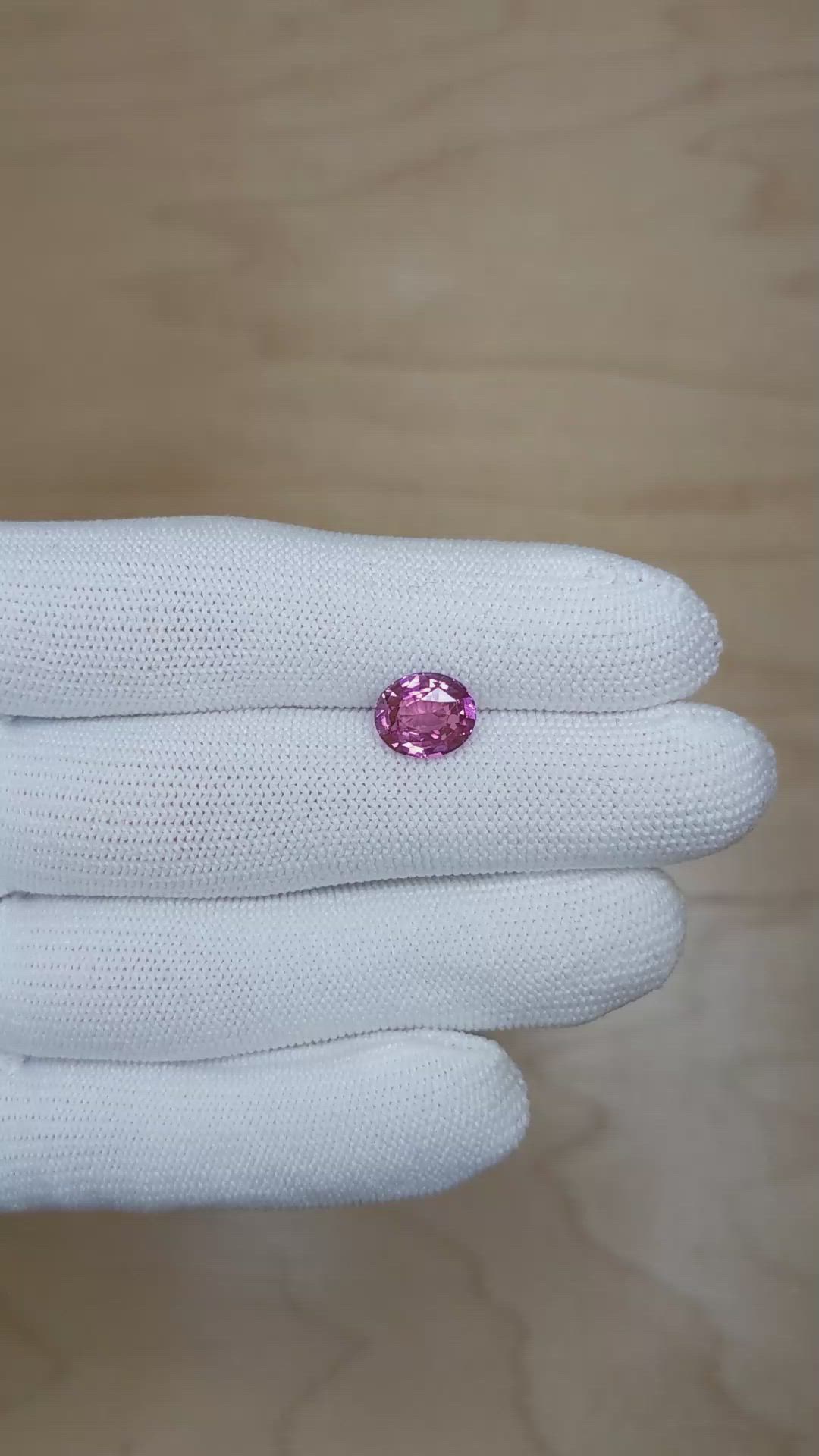 3.08 Ct. Purplish Pink Sapphire from Ceylon (Sri Lanka) Size Video
