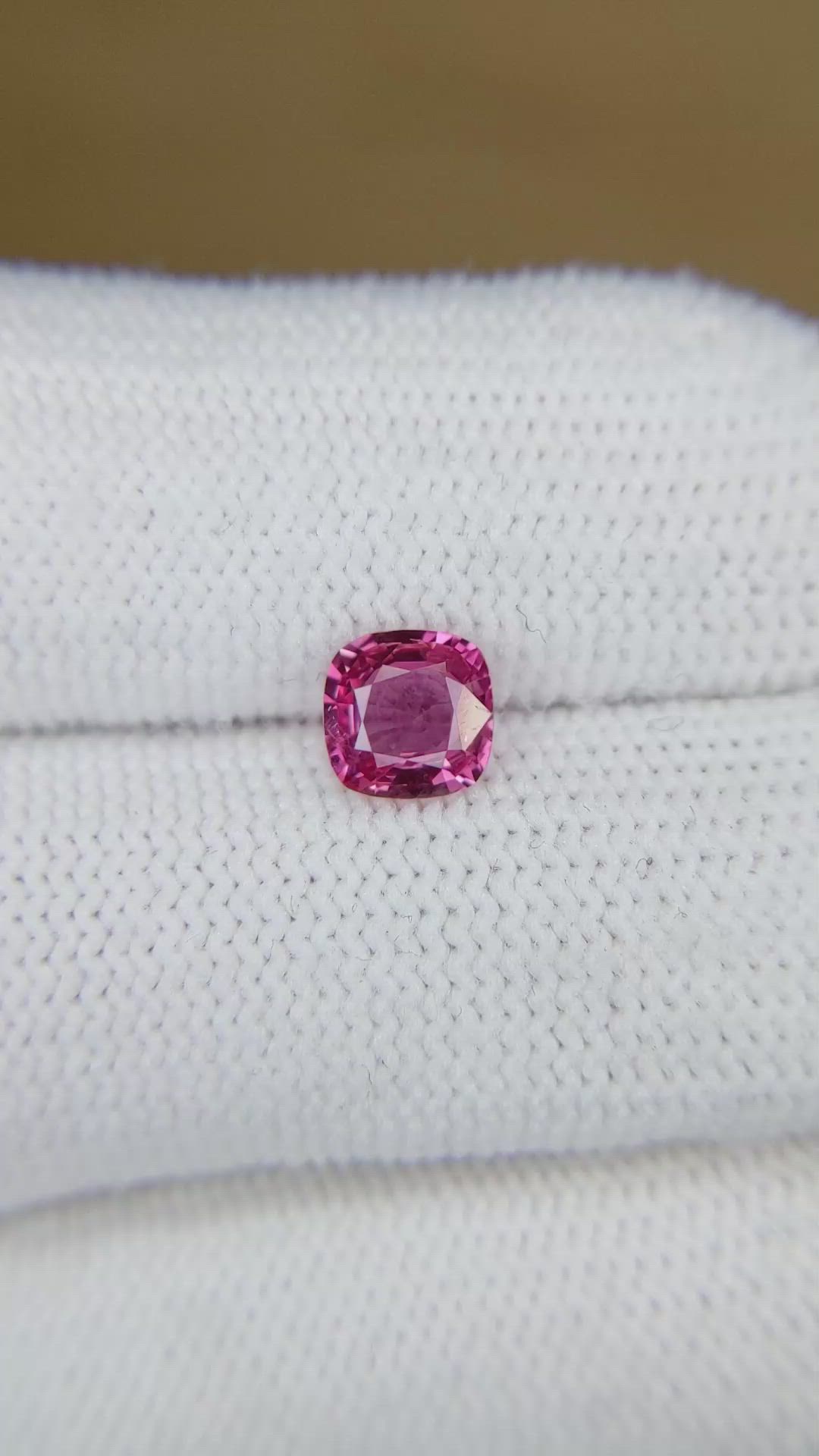 1.17 Ct. Pink Sapphire from Ceylon (Sri Lanka) Size Video