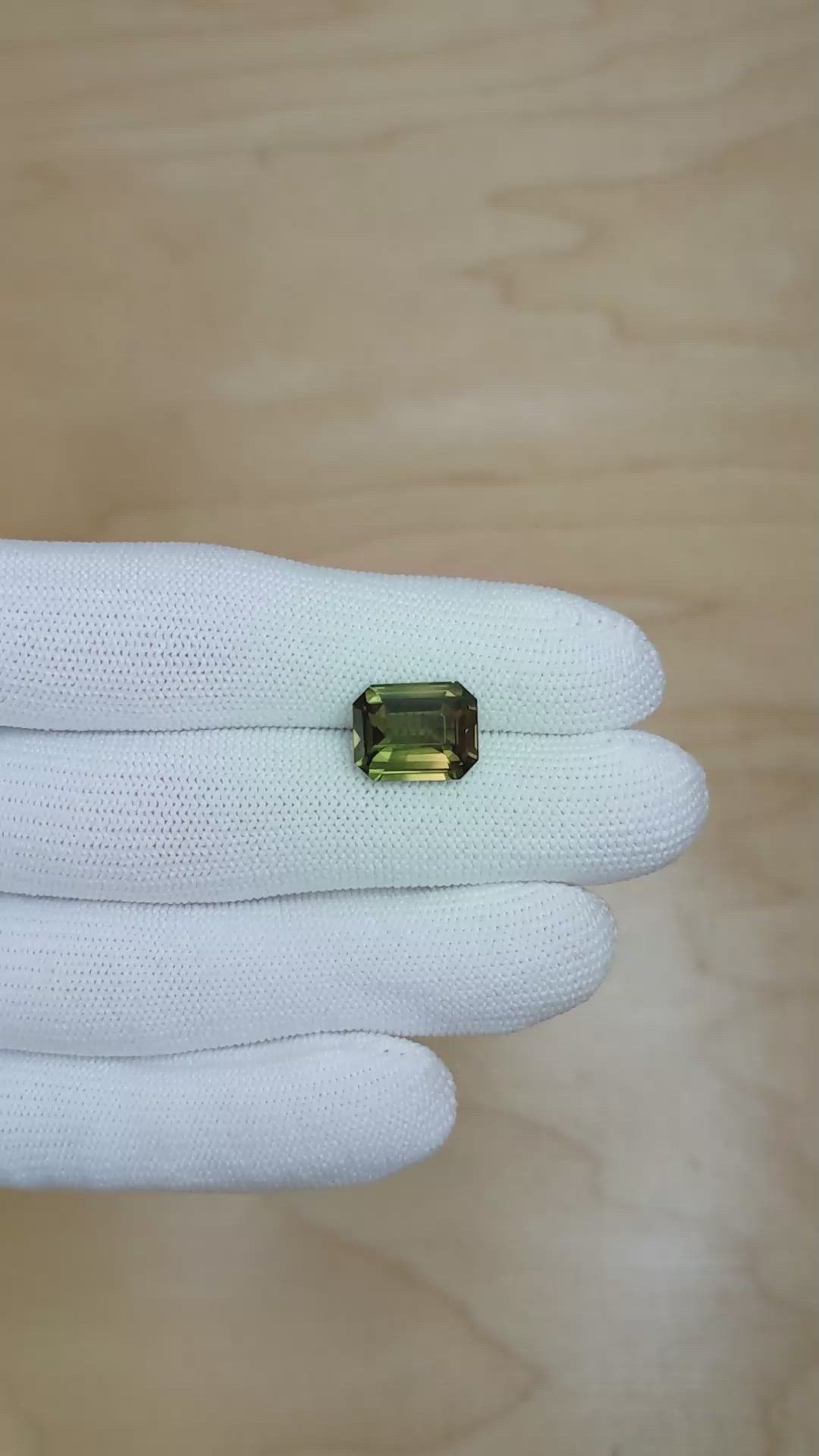 8.01 Ct. Yellowish Green Sapphire from Madagascar Size Video
