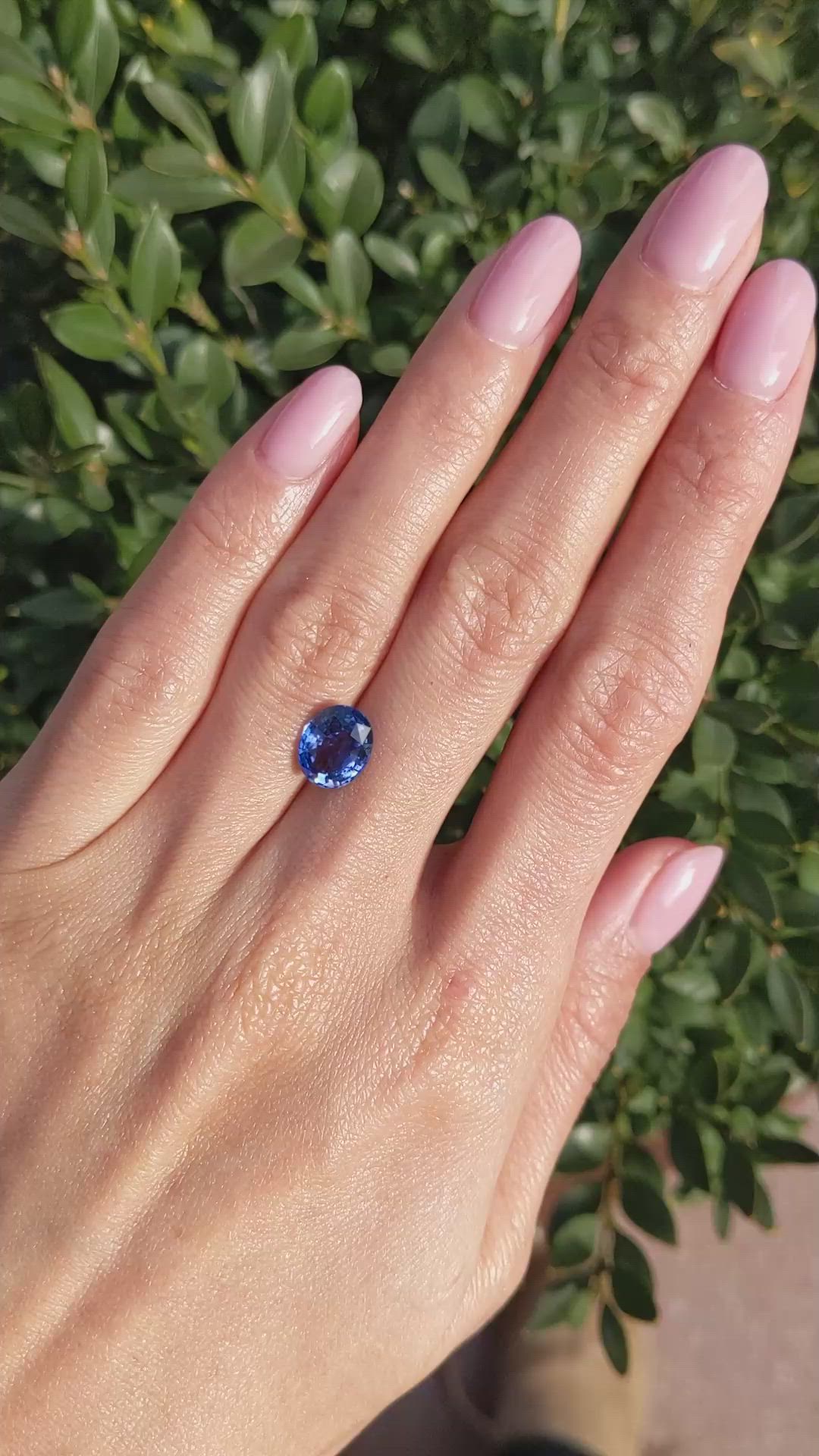 3.17 Ct. Blue Sapphire from Ceylon (Sri Lanka) Size Video