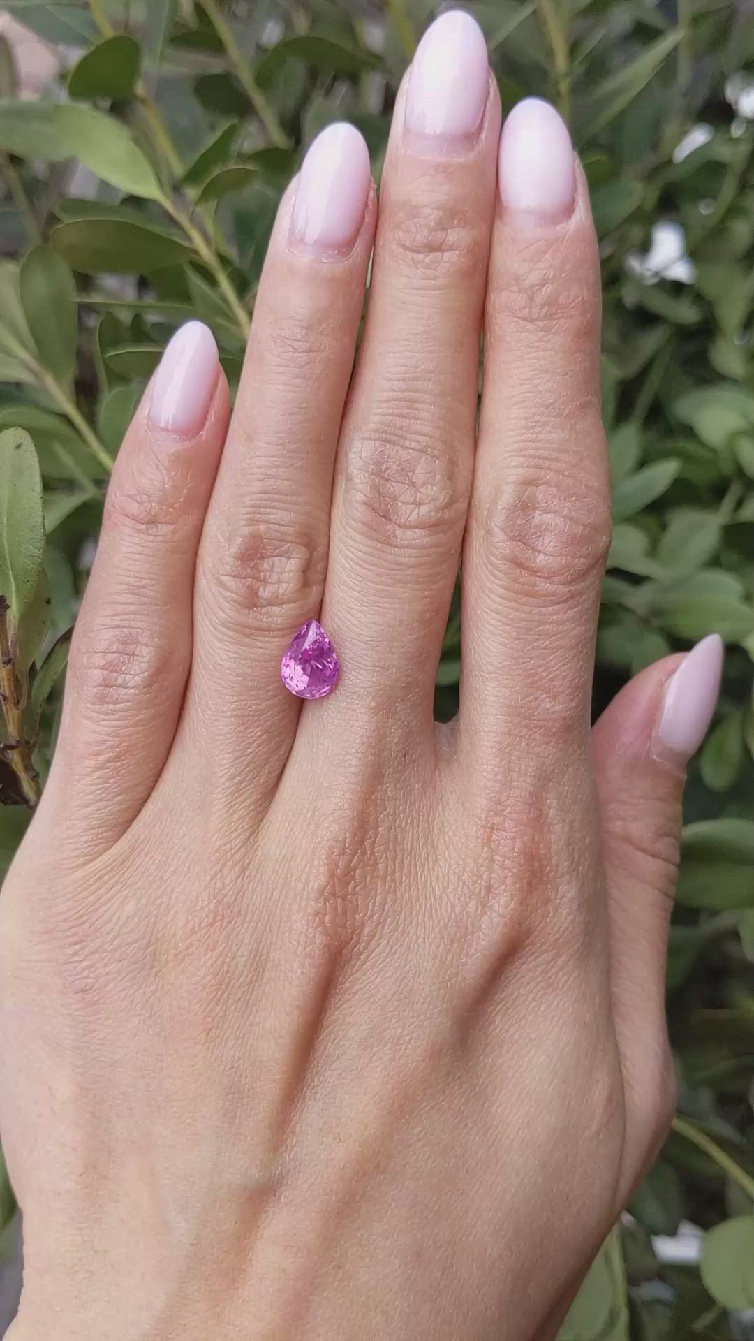 2.69 Ct. Pink Sapphire from Ceylon (Sri Lanka) Size Video
