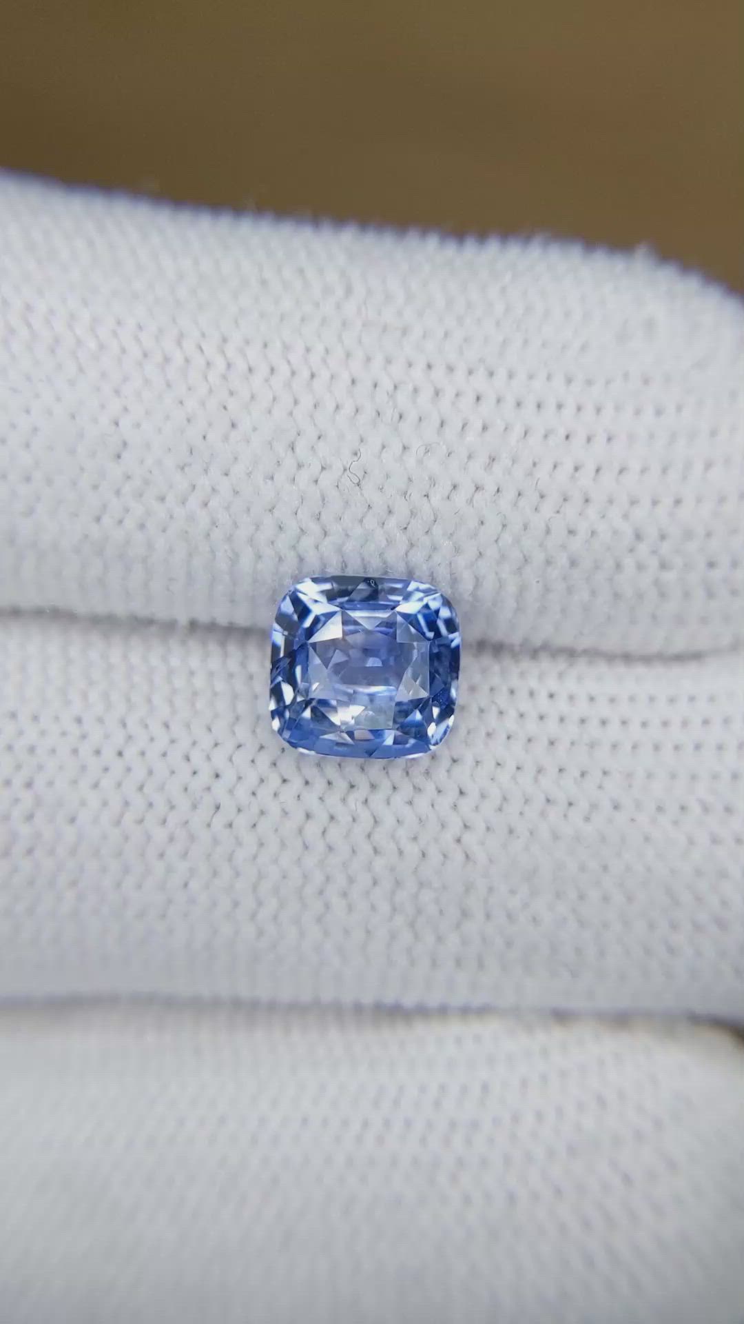 2.84 Ct. Blue Sapphire from Ceylon (Sri Lanka) Size Video