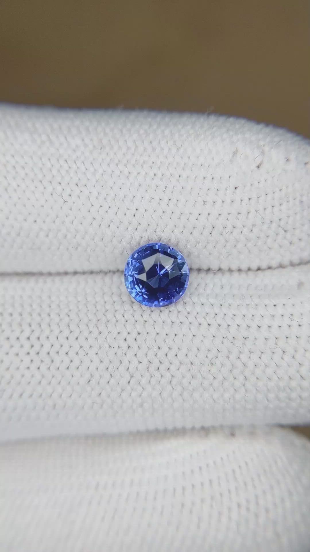 1.08 Ct. Blue Sapphire from Ceylon (Sri Lanka) Size Video