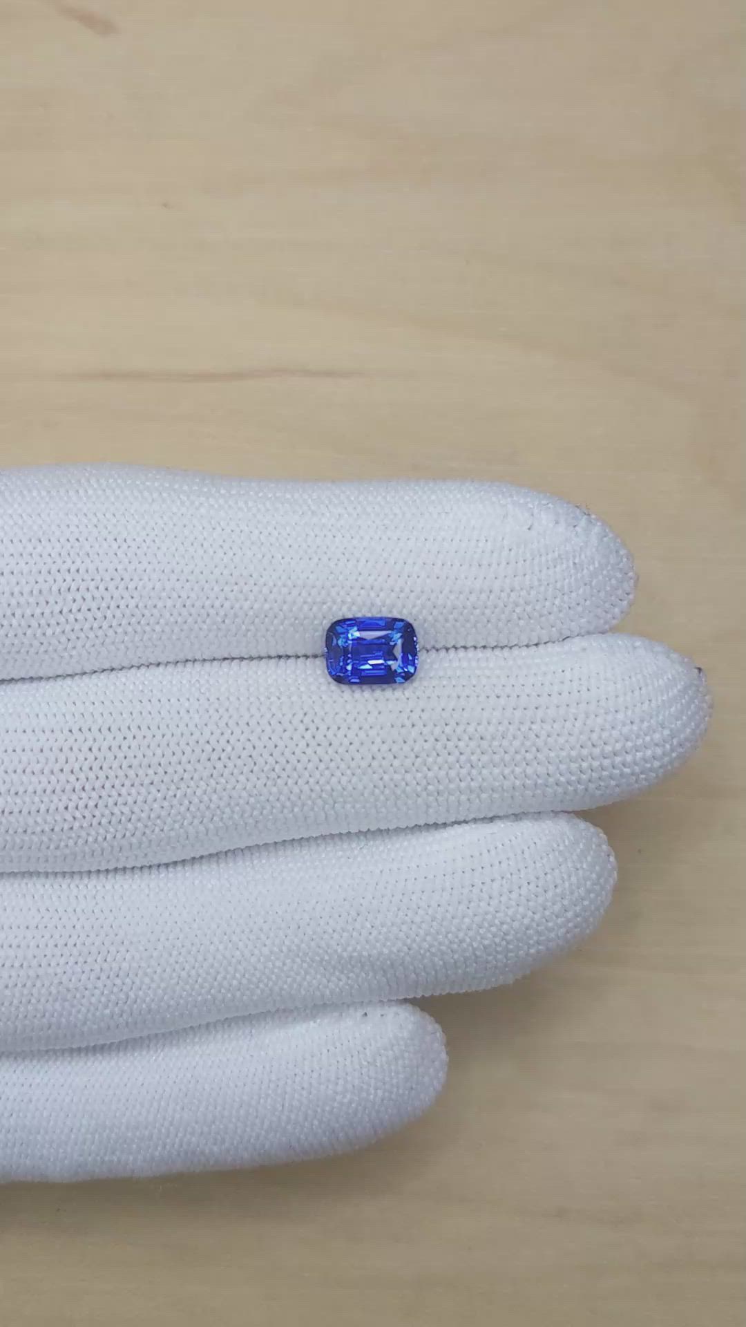 2.09 Ct. Blue Sapphire from Ceylon (Sri Lanka) Size Video