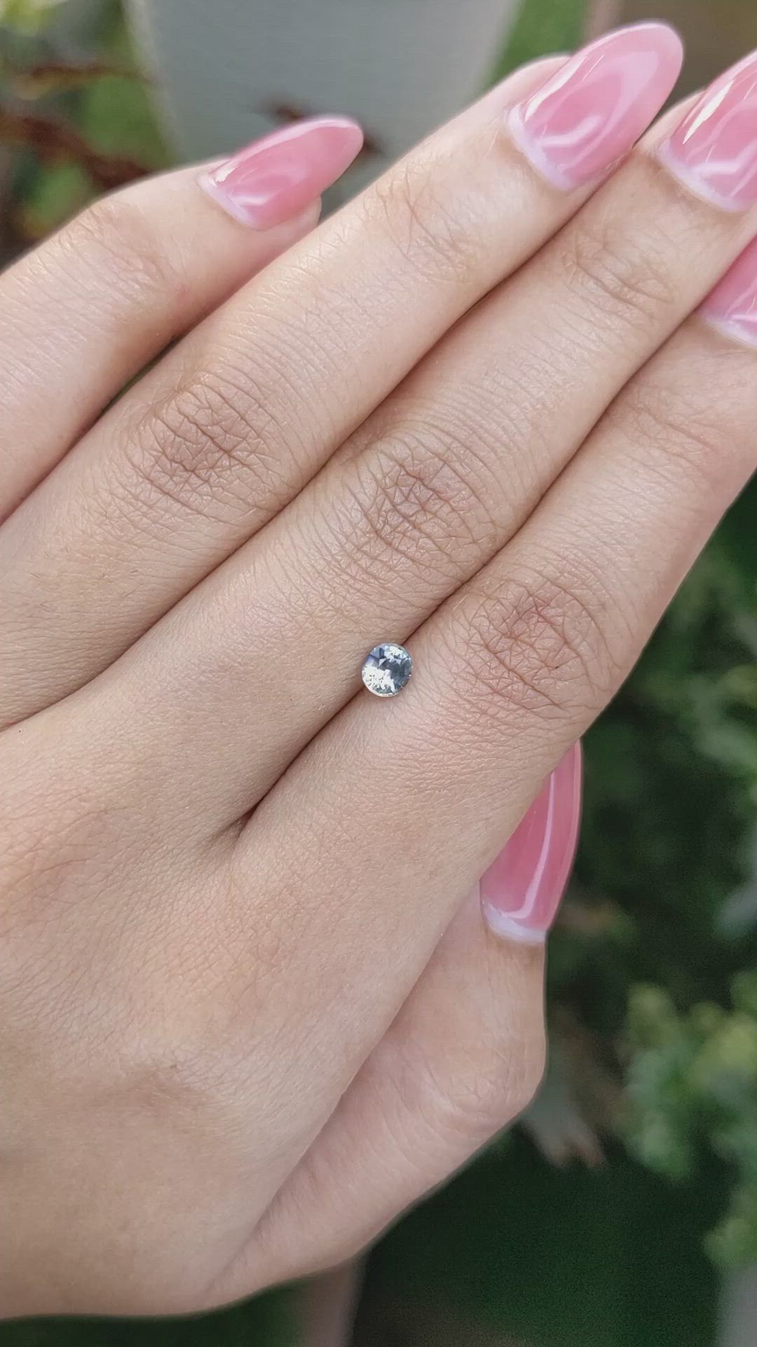 0.41 Ct. Bi Color Sapphire from Ceylon (Sri Lanka) Size Video