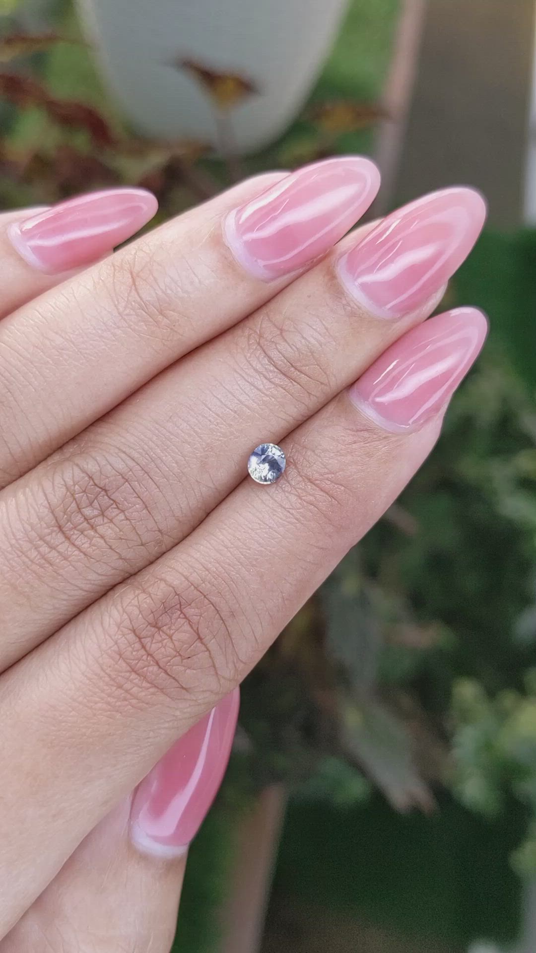 0.41 Ct. Bi Color Sapphire from Ceylon (Sri Lanka) Size Video