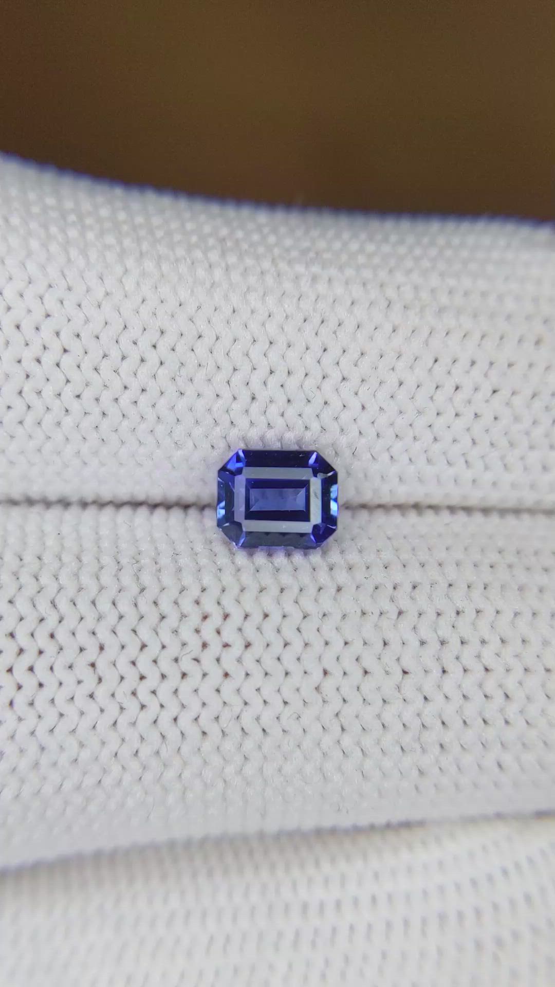 1.09 Ct. Blue Sapphire from Ceylon (Sri Lanka) Size Video
