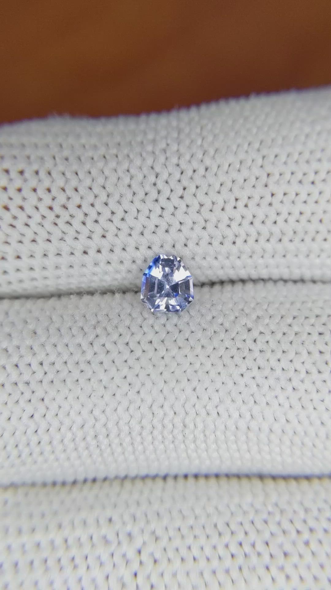 0.55 Ct. Bi Color Sapphire from Ceylon (Sri Lanka) Size Video