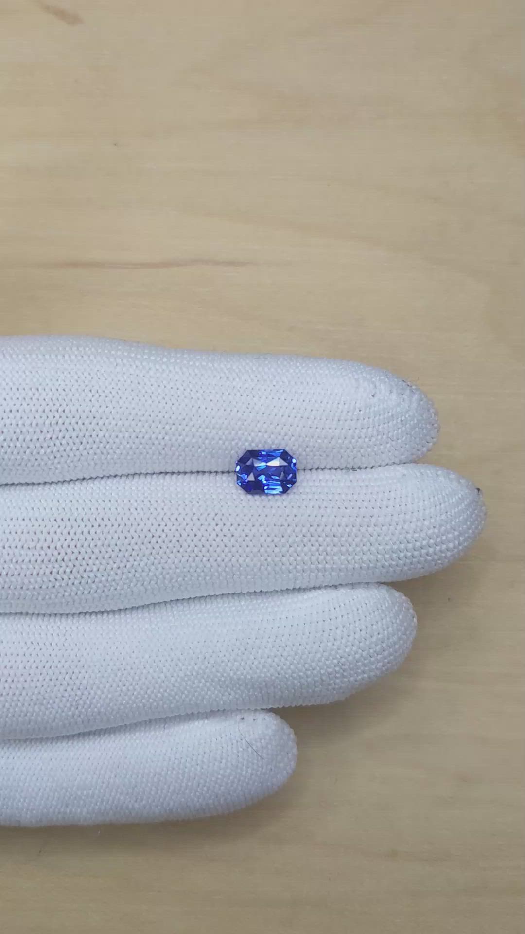 1.66 Ct. Blue Sapphire from Ceylon (Sri Lanka) Size Video