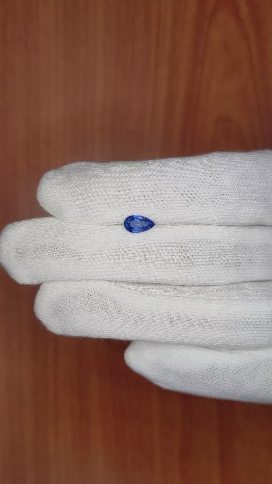 0.70 Ct. Blue Sapphire from Ceylon (Sri Lanka) Size Video