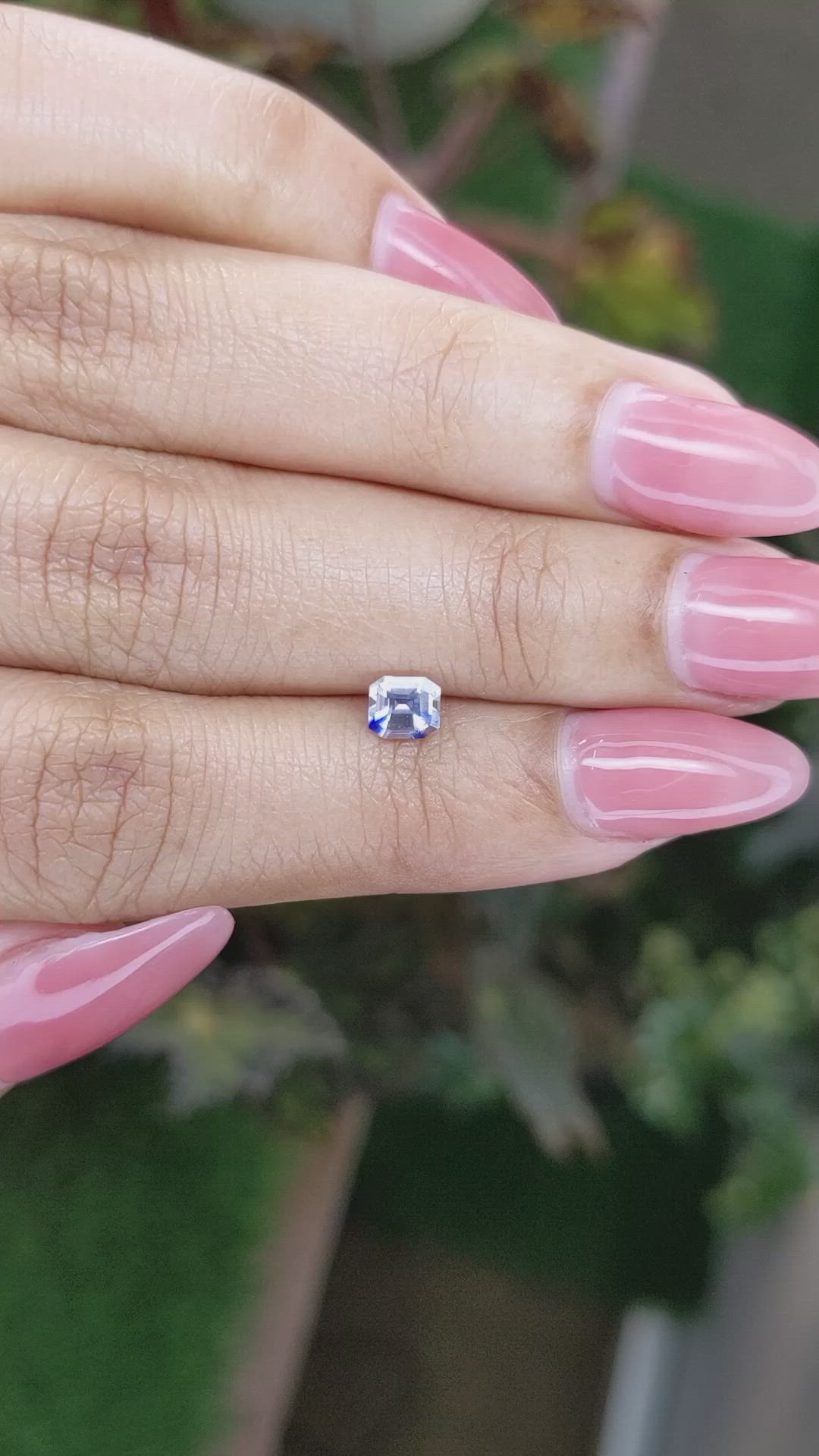 0.52 Ct. Bi Color Sapphire from Ceylon (Sri Lanka) Size Video