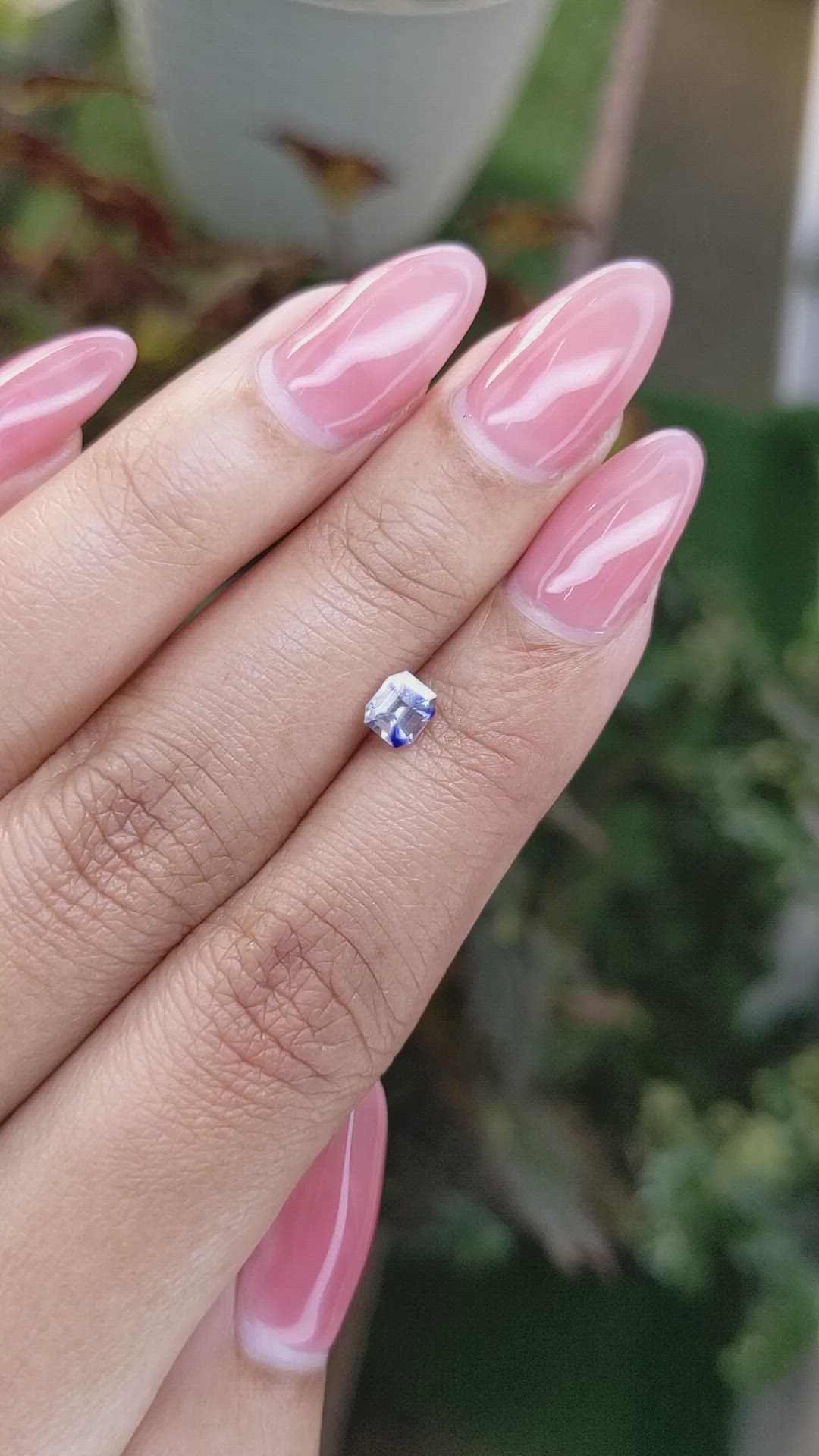 0.52 Ct. Bi Color Sapphire from Ceylon (Sri Lanka) Size Video