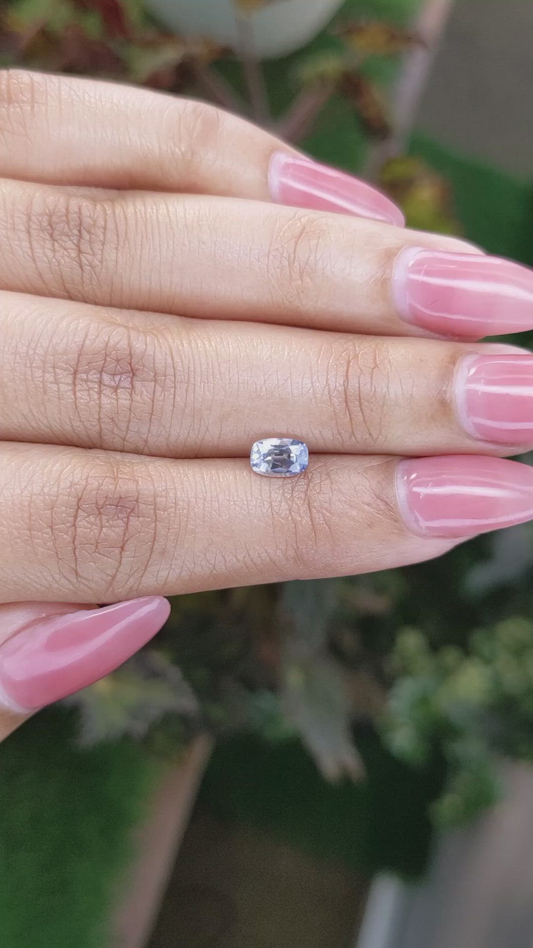 0.77 Ct. Bi Color / Parti Sapphire from Ceylon (Sri Lanka) Size Video