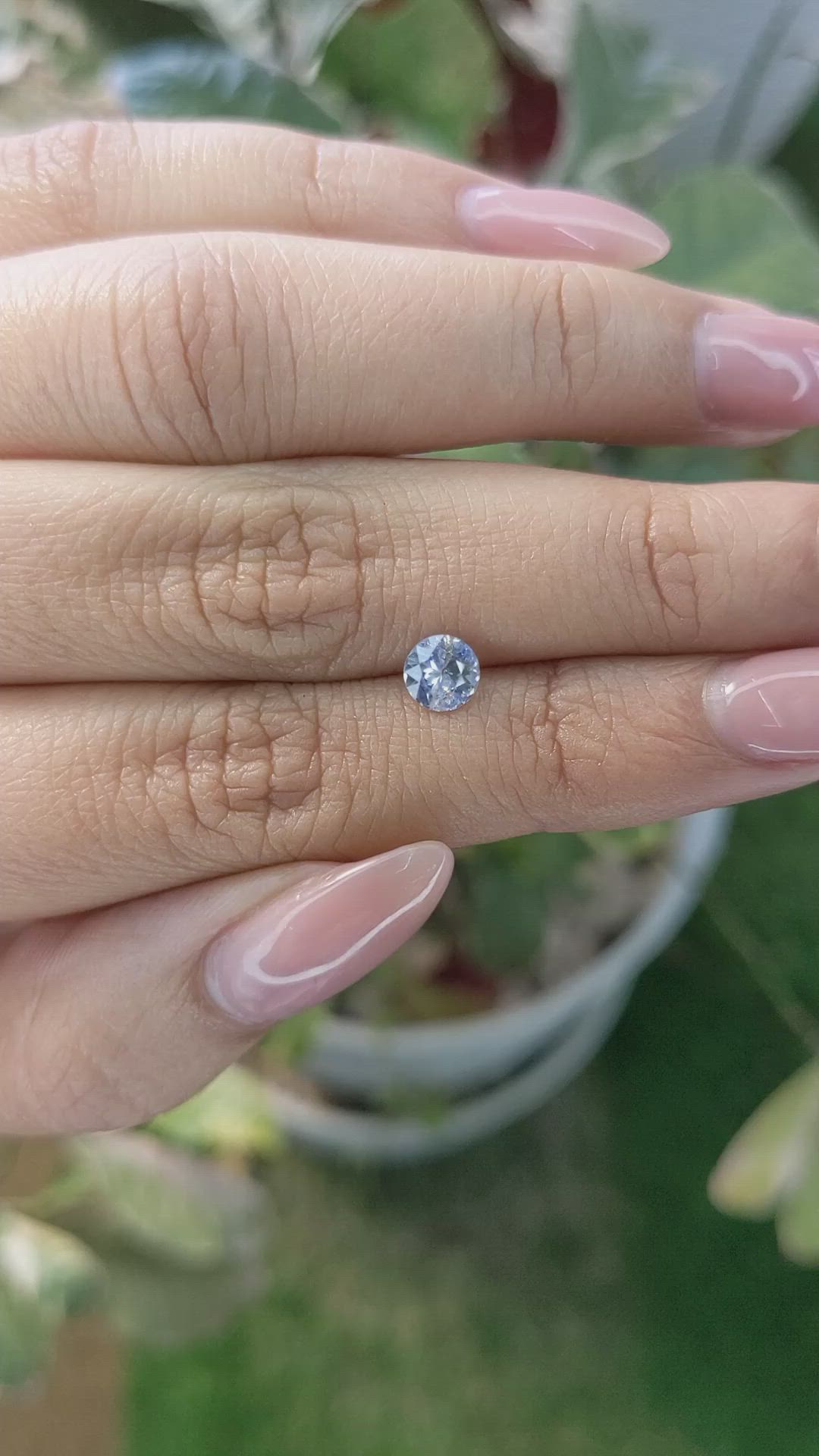 0.63 Ct. Bi Color Sapphire from Ceylon (Sri Lanka) Size Video