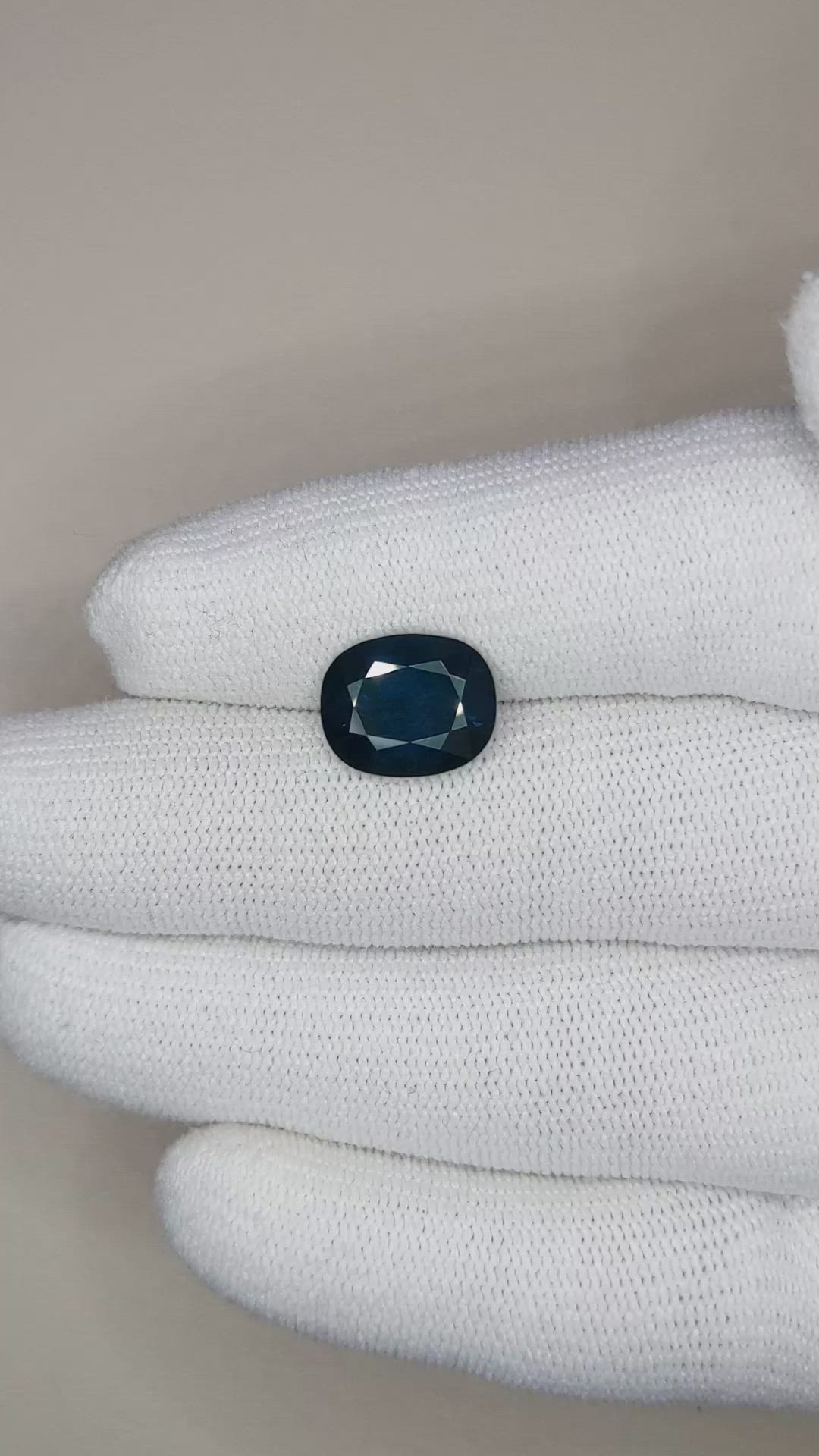 5.33 Ct. Blue Sapphire from Ethiopia Size Video