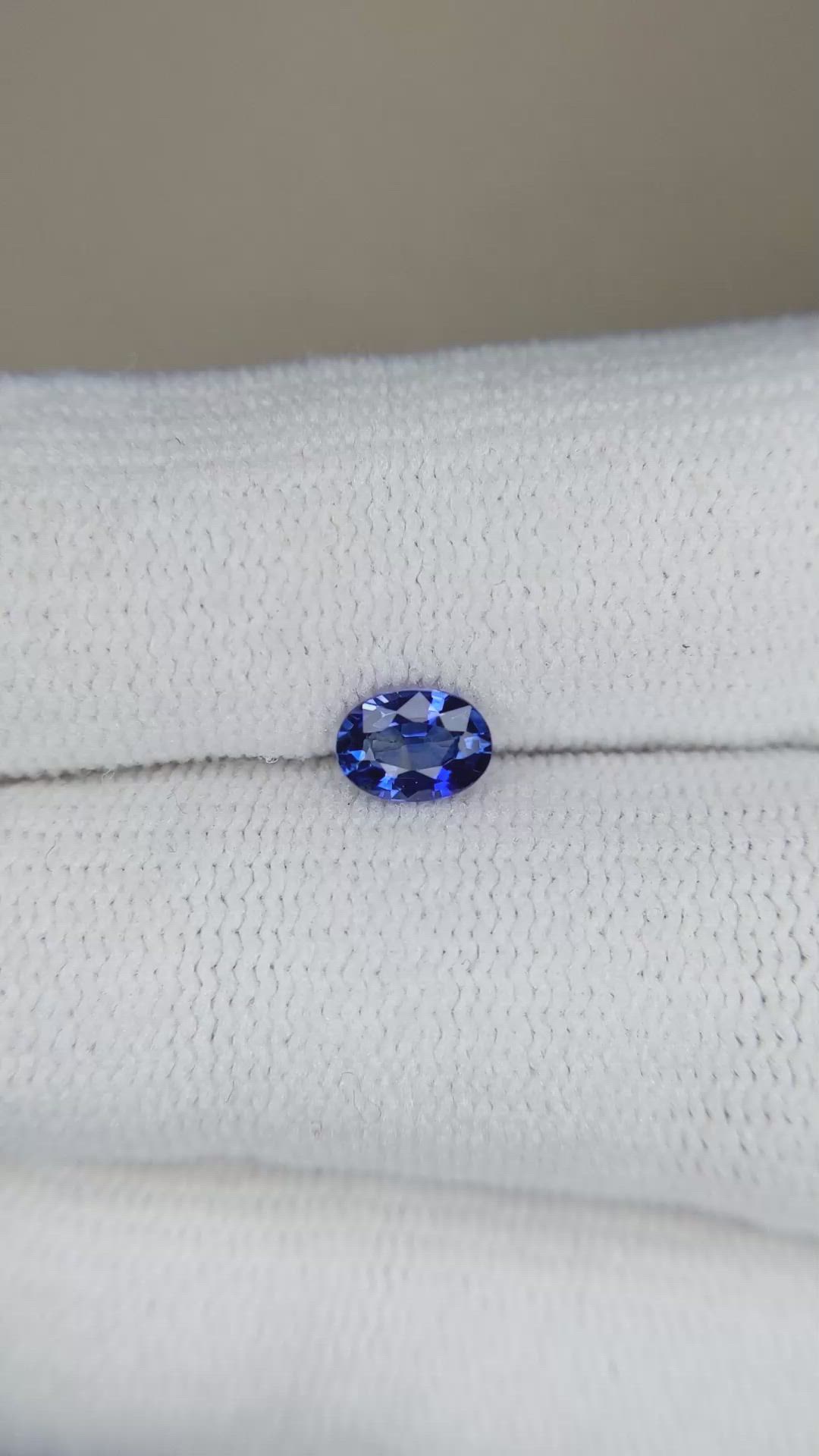 0.46 Ct. Blue Sapphire from Ceylon (Sri Lanka) Size Video