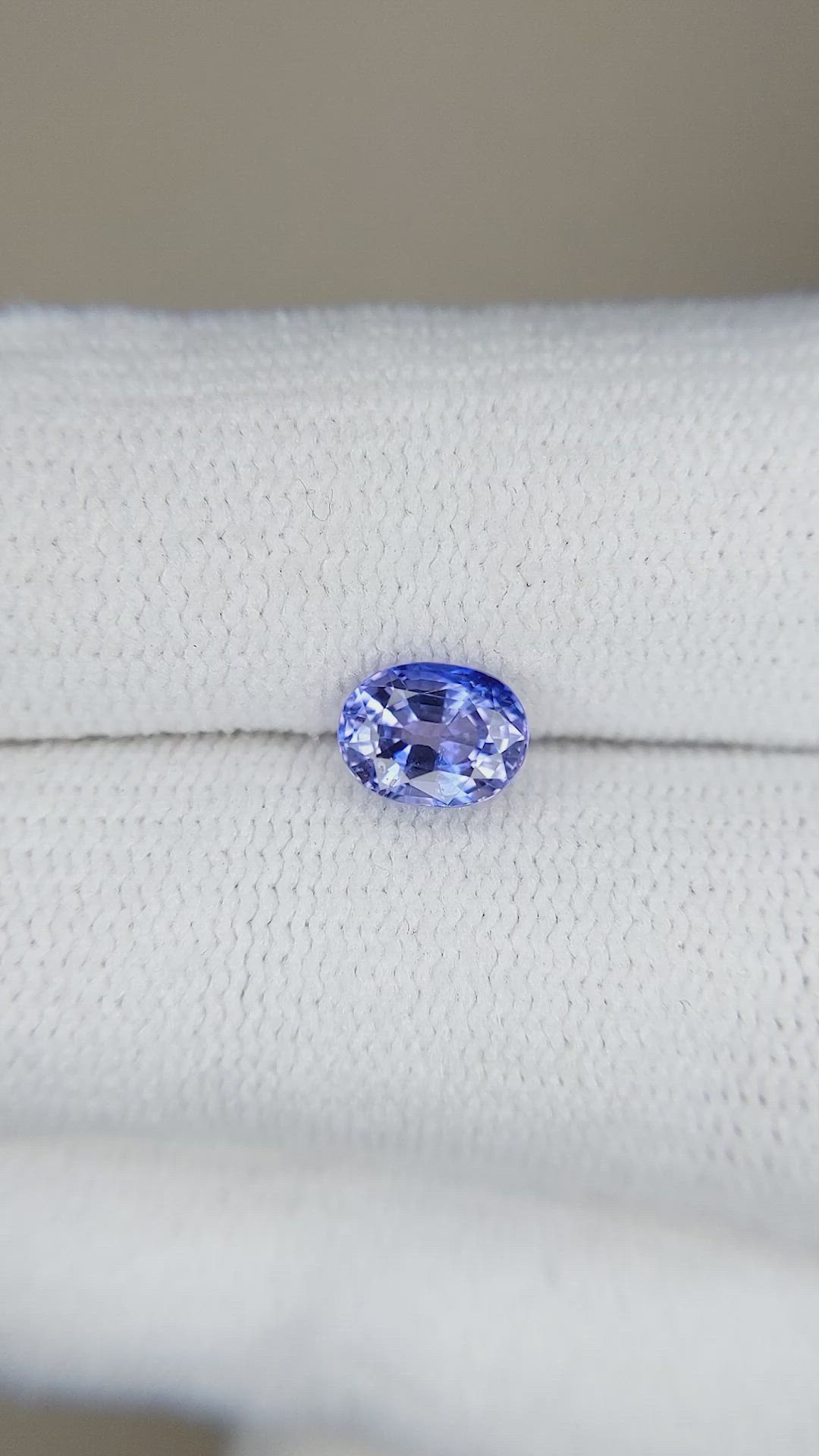 1.04 Ct. Blue Sapphire from Ceylon (Sri Lanka) Size Video