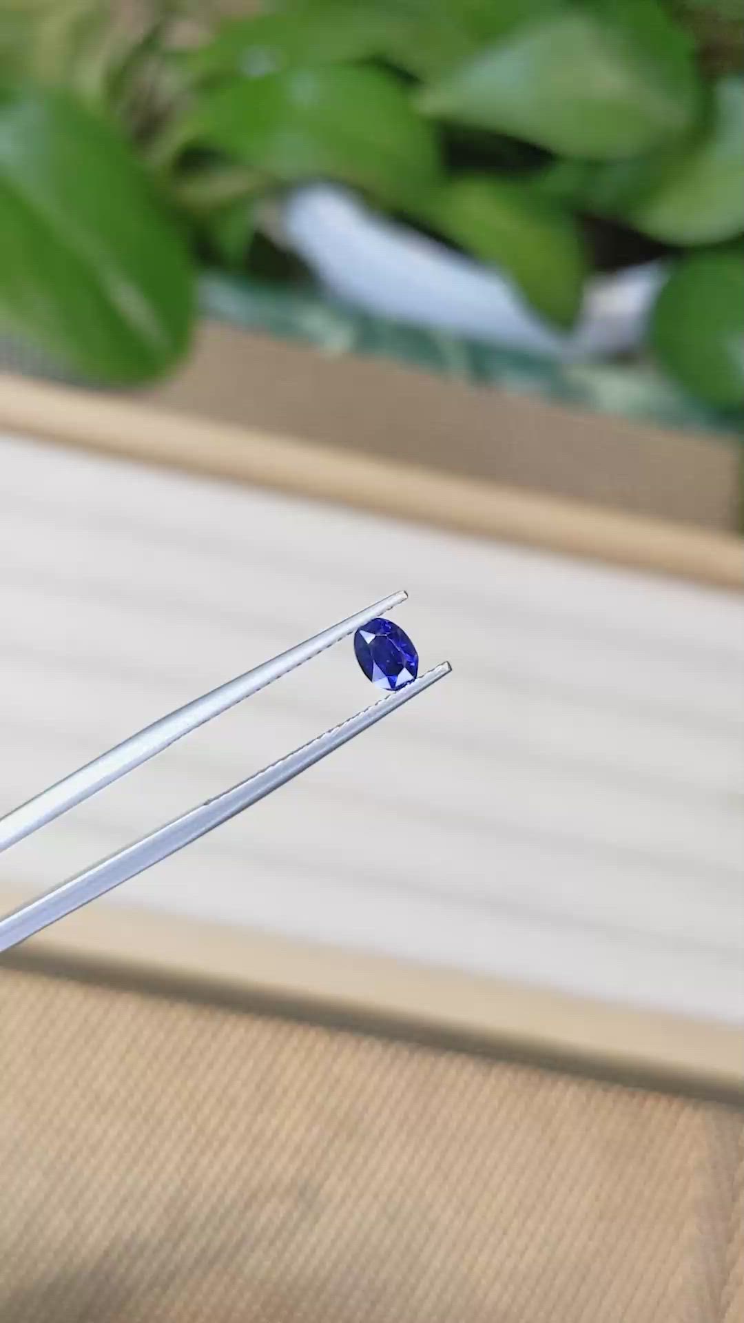 0.65 Ct. Blue Sapphire from Ceylon (Sri Lanka) Size Video