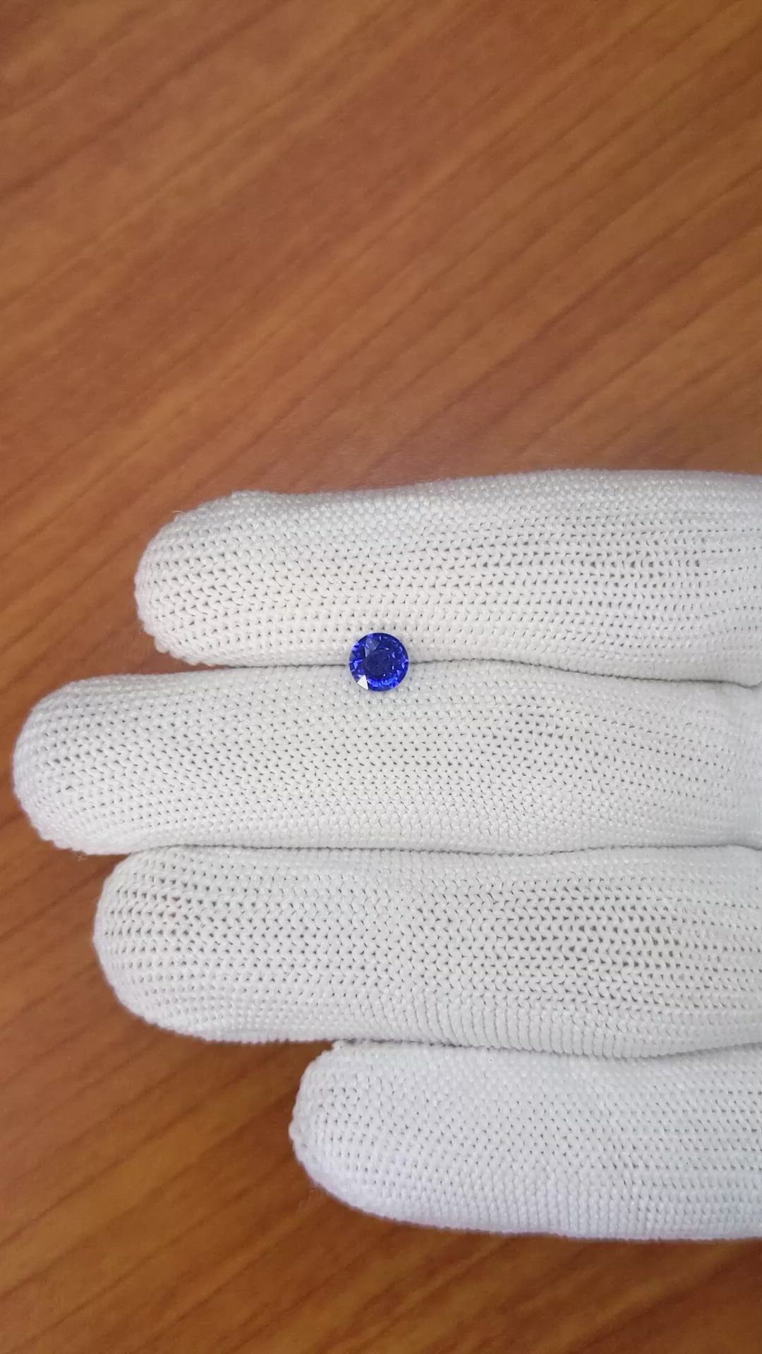 0.66 Ct. Blue Sapphire from Ceylon (Sri Lanka) Size Video