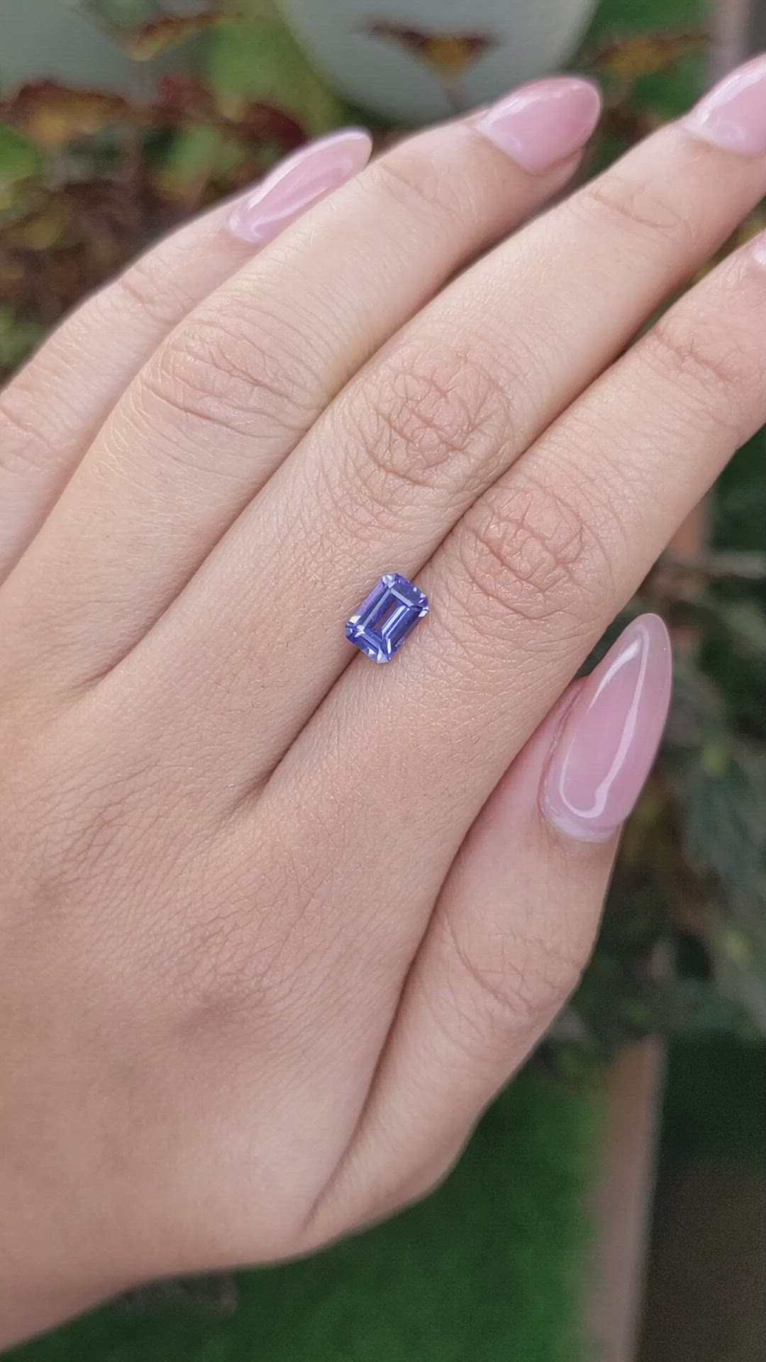 1.25 Ct. Blue Sapphire from Ceylon (Sri Lanka) Size Video